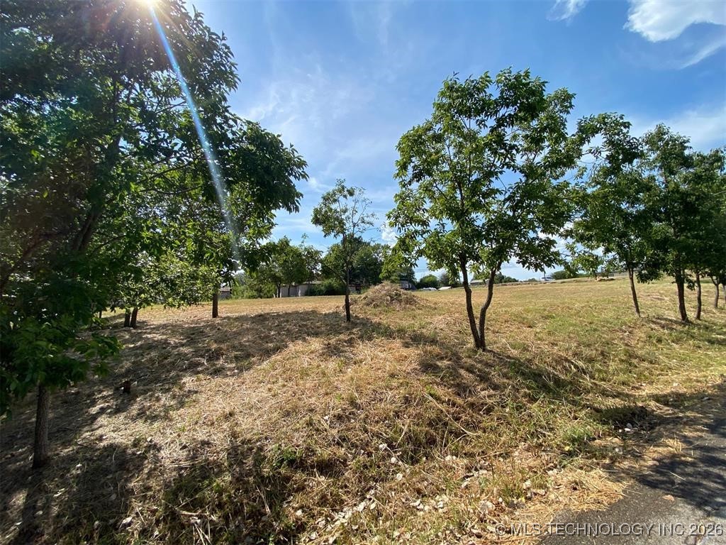 E 5th Street Property Photo 1