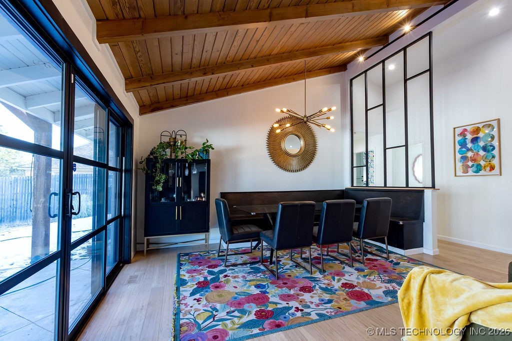 2709 E 61st Street Property Photo 3