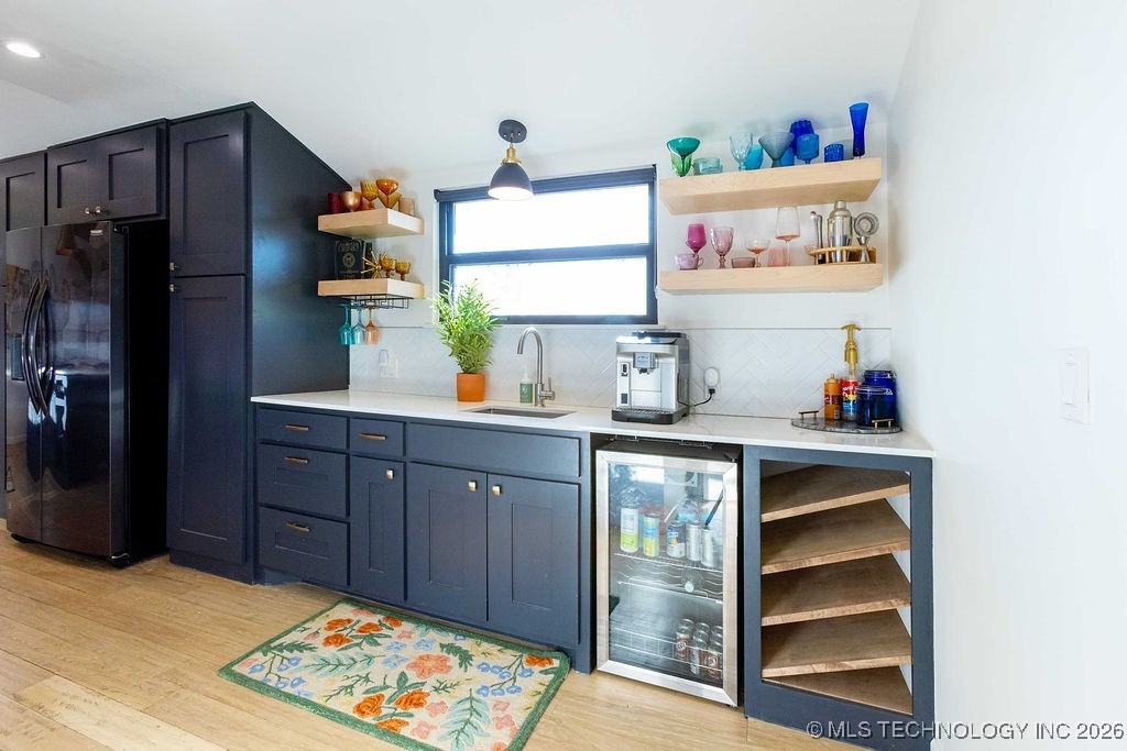 2709 E 61st Street Property Photo 11