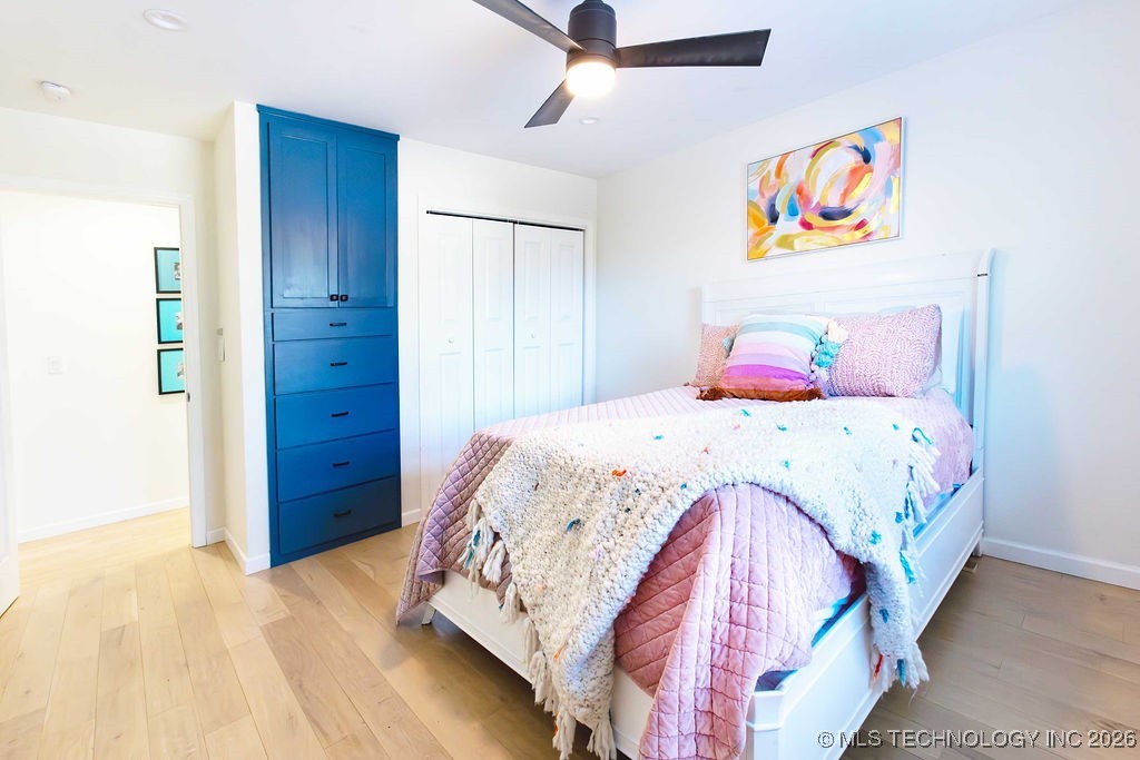 2709 E 61st Street Property Photo 26