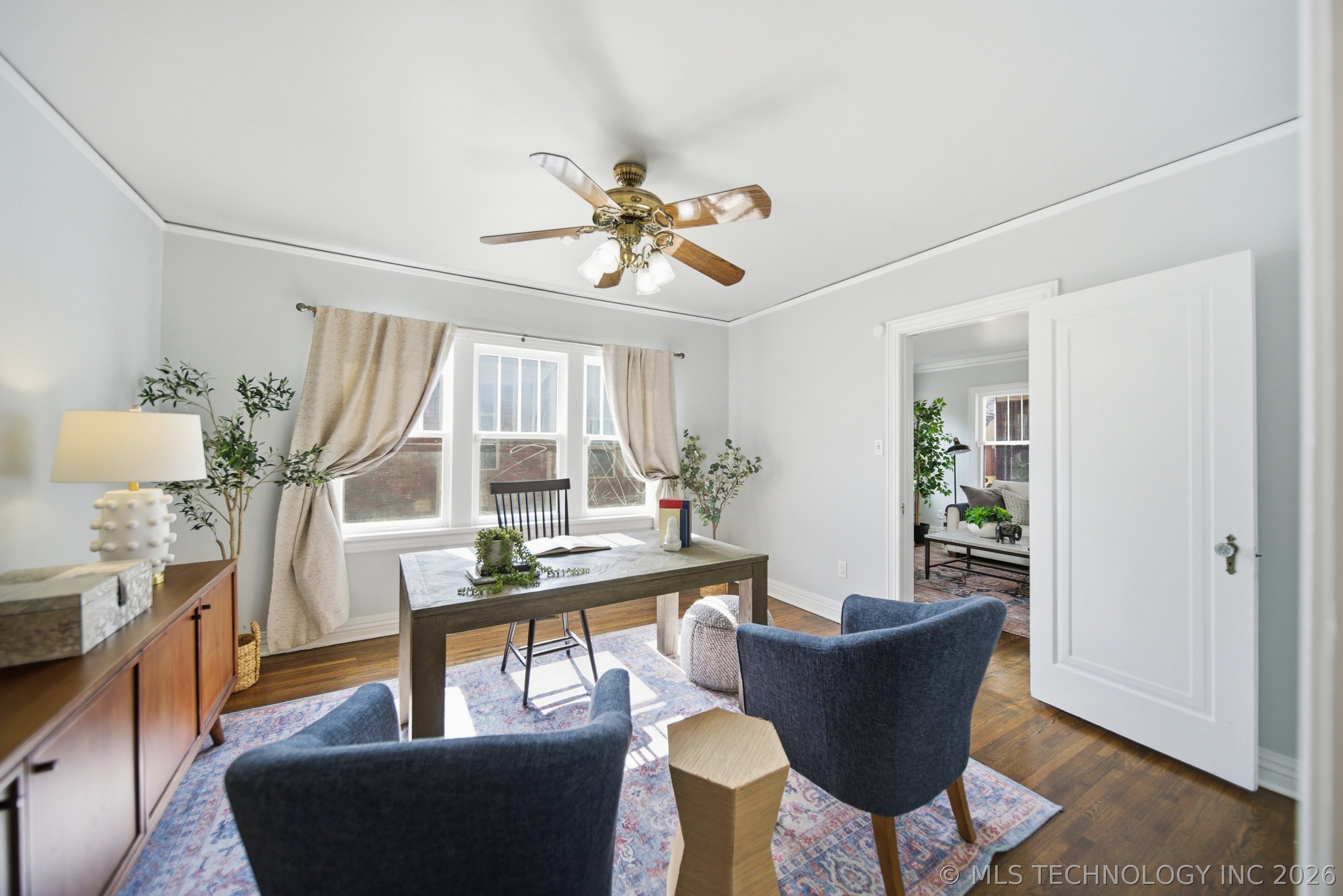 1211 S Jackson Avenue Property Photo 11