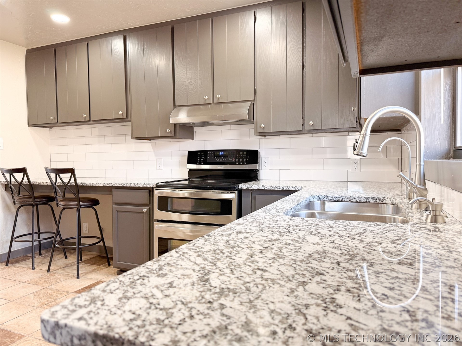 624 W Kirk Street Property Photo 14