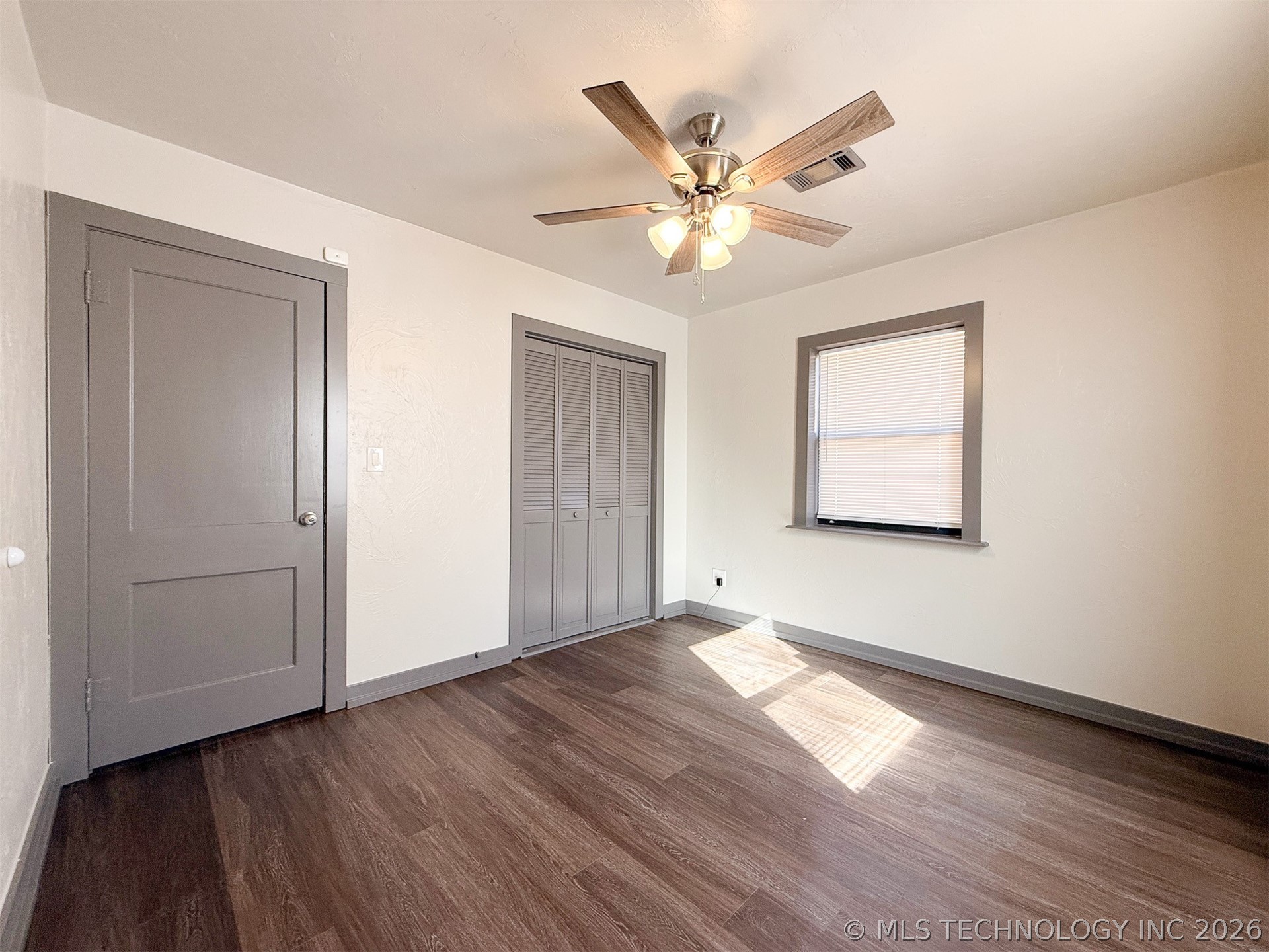 624 W Kirk Street Property Photo 18