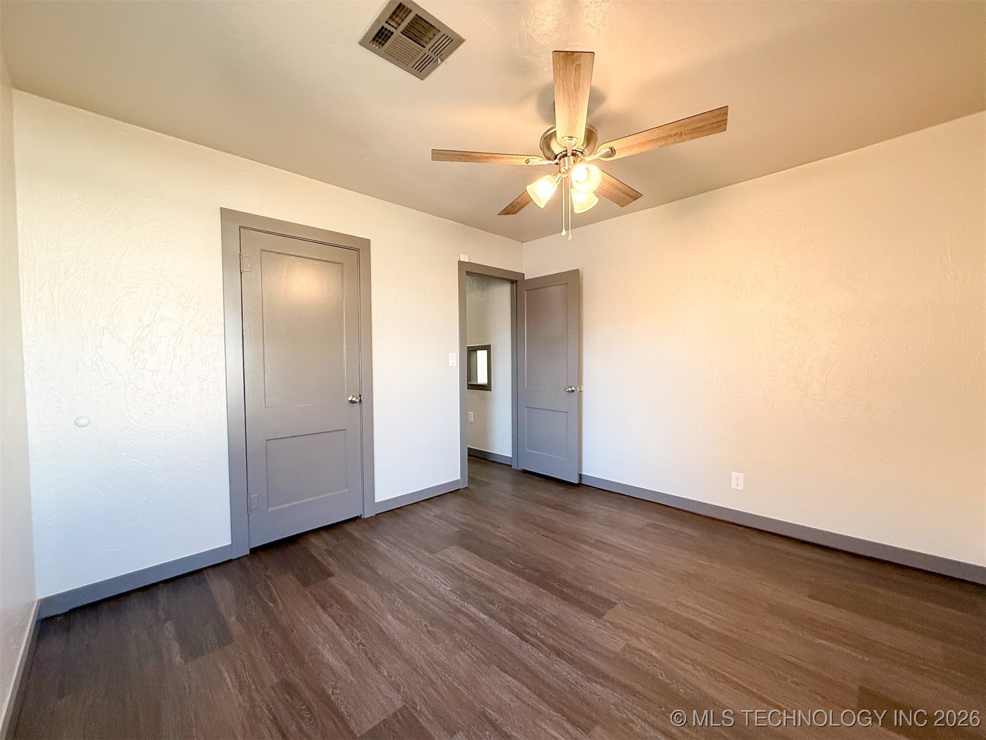 624 W Kirk Street Property Photo 26