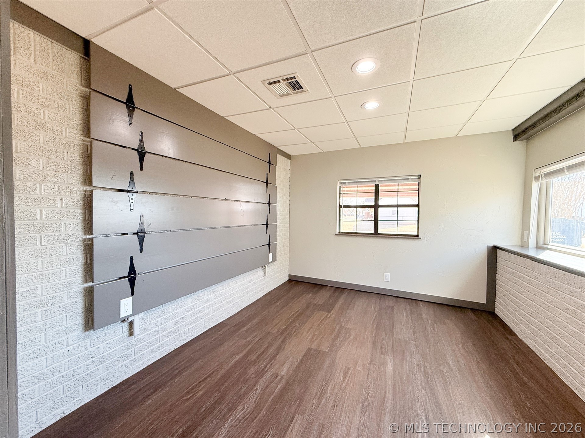 624 W Kirk Street Property Photo 31