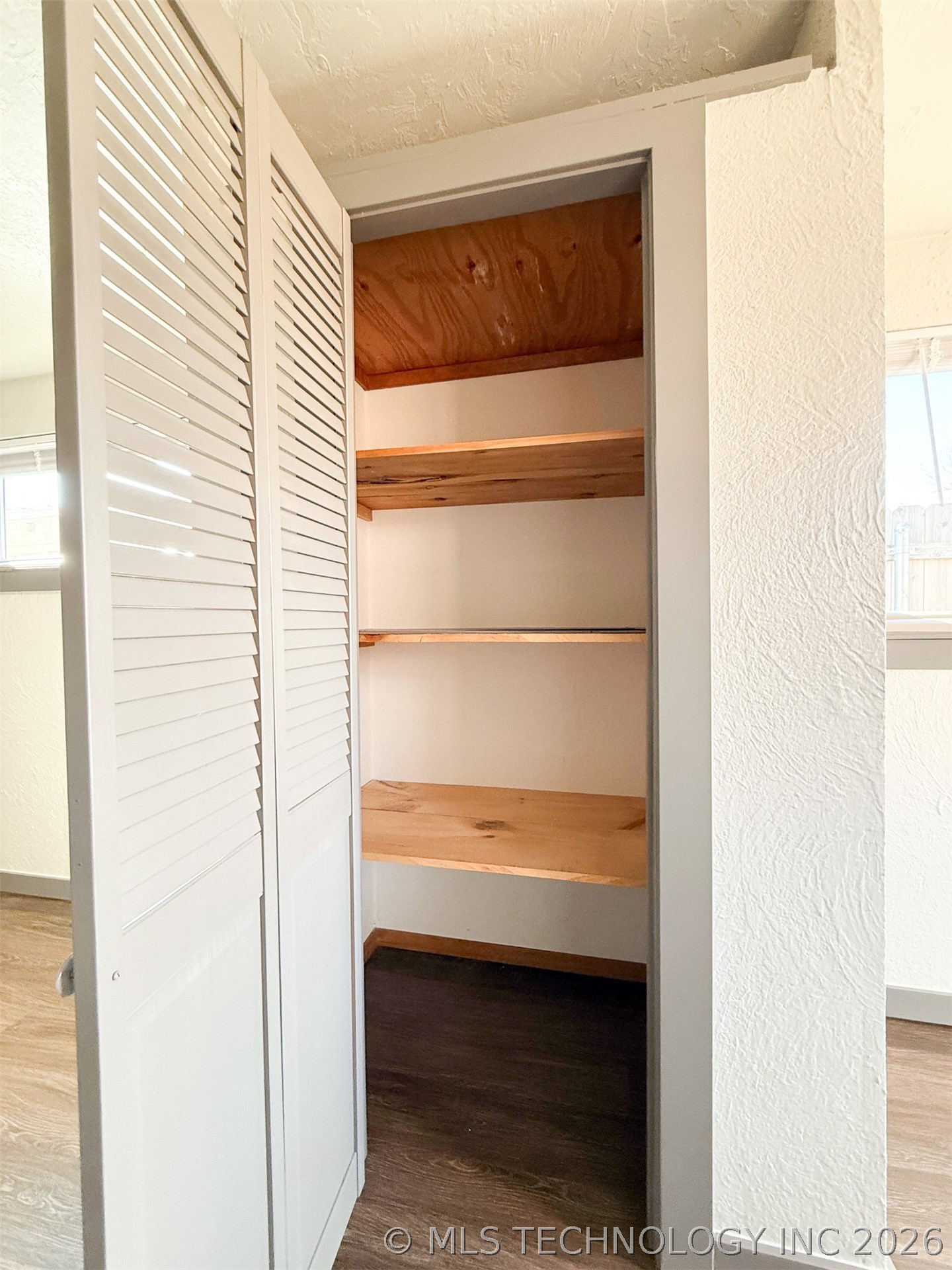 624 W Kirk Street Property Photo 45