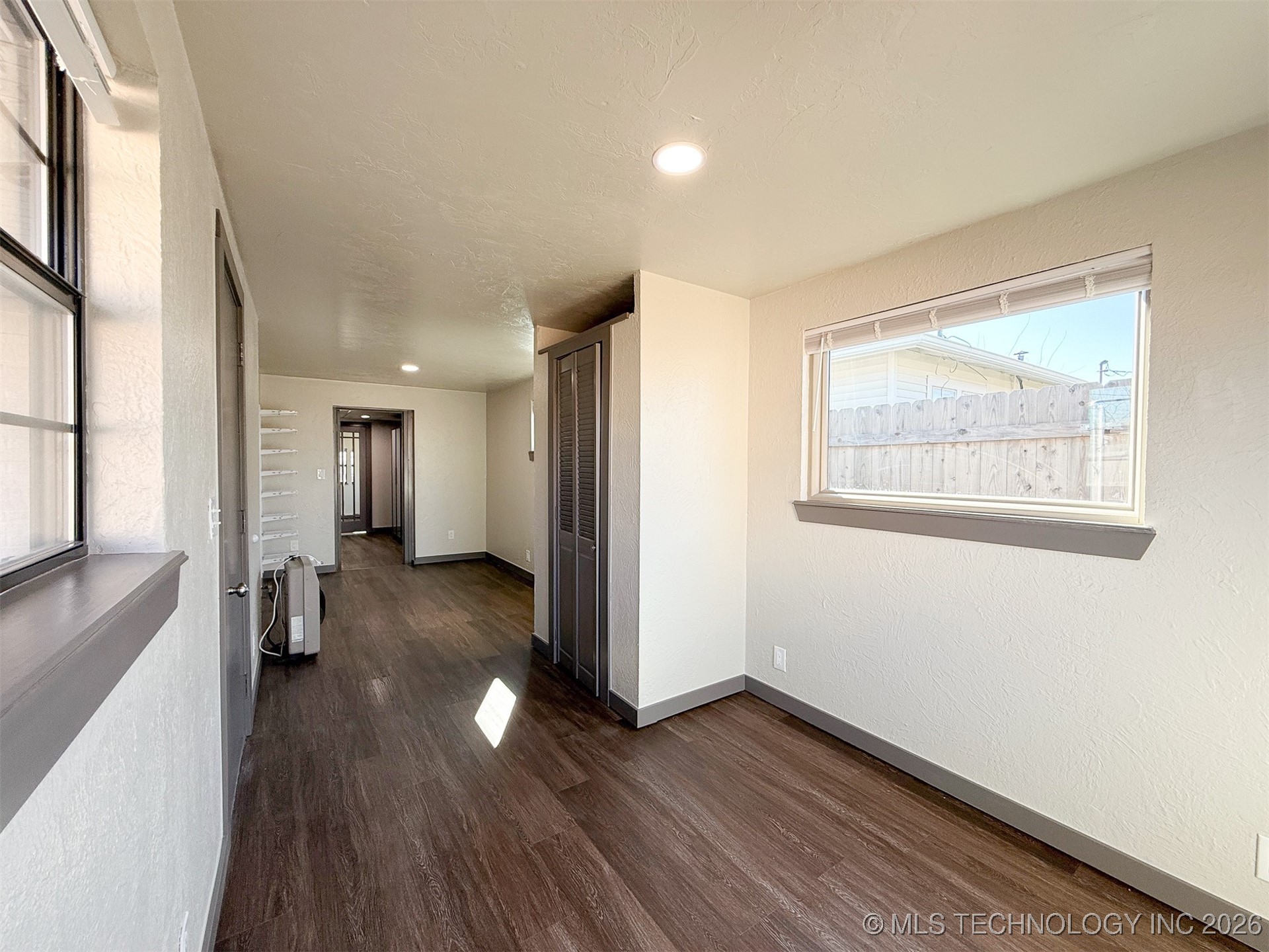 624 W Kirk Street Property Photo 48