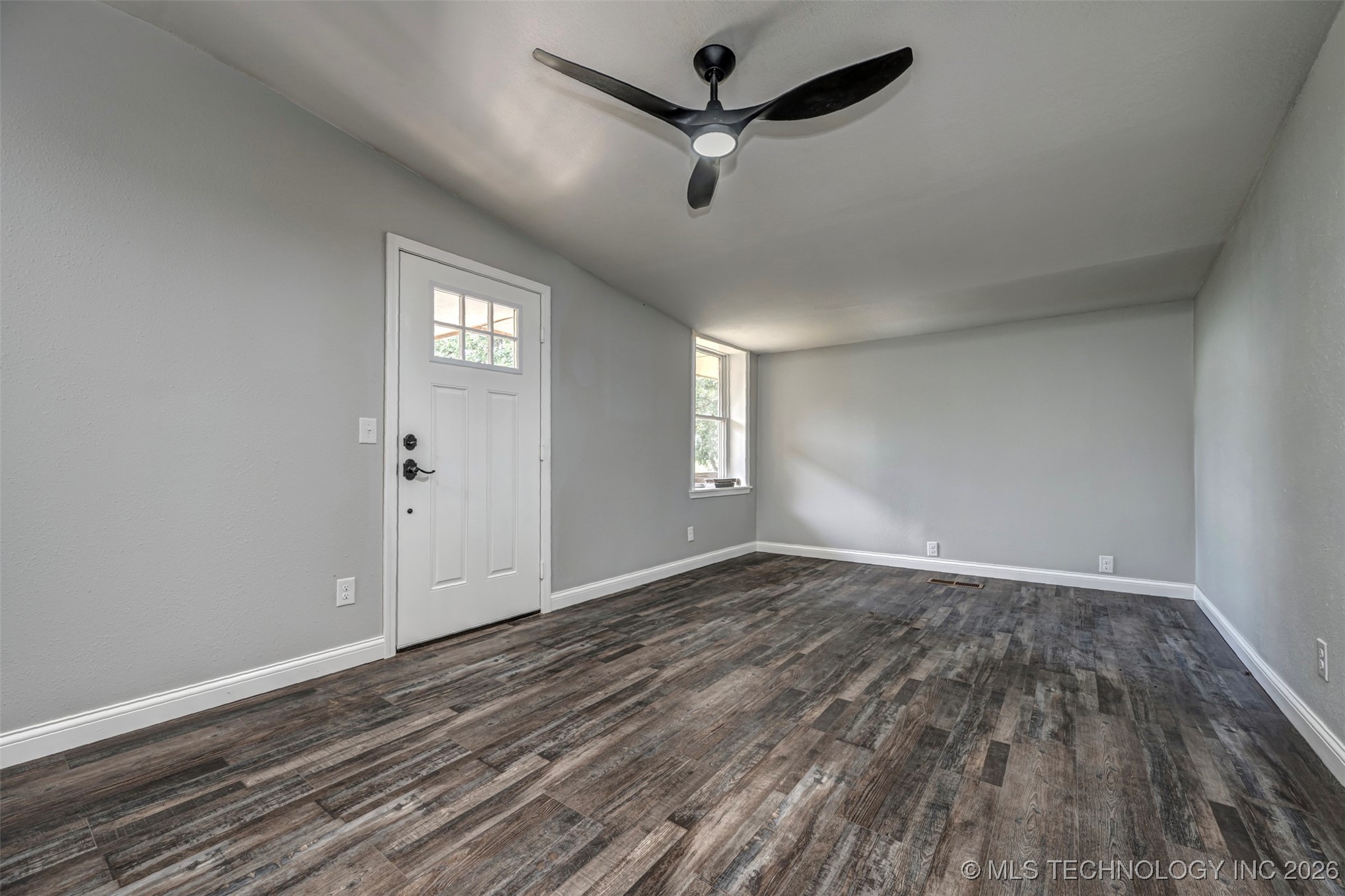 4412 E Grandstaff Road Property Photo 8