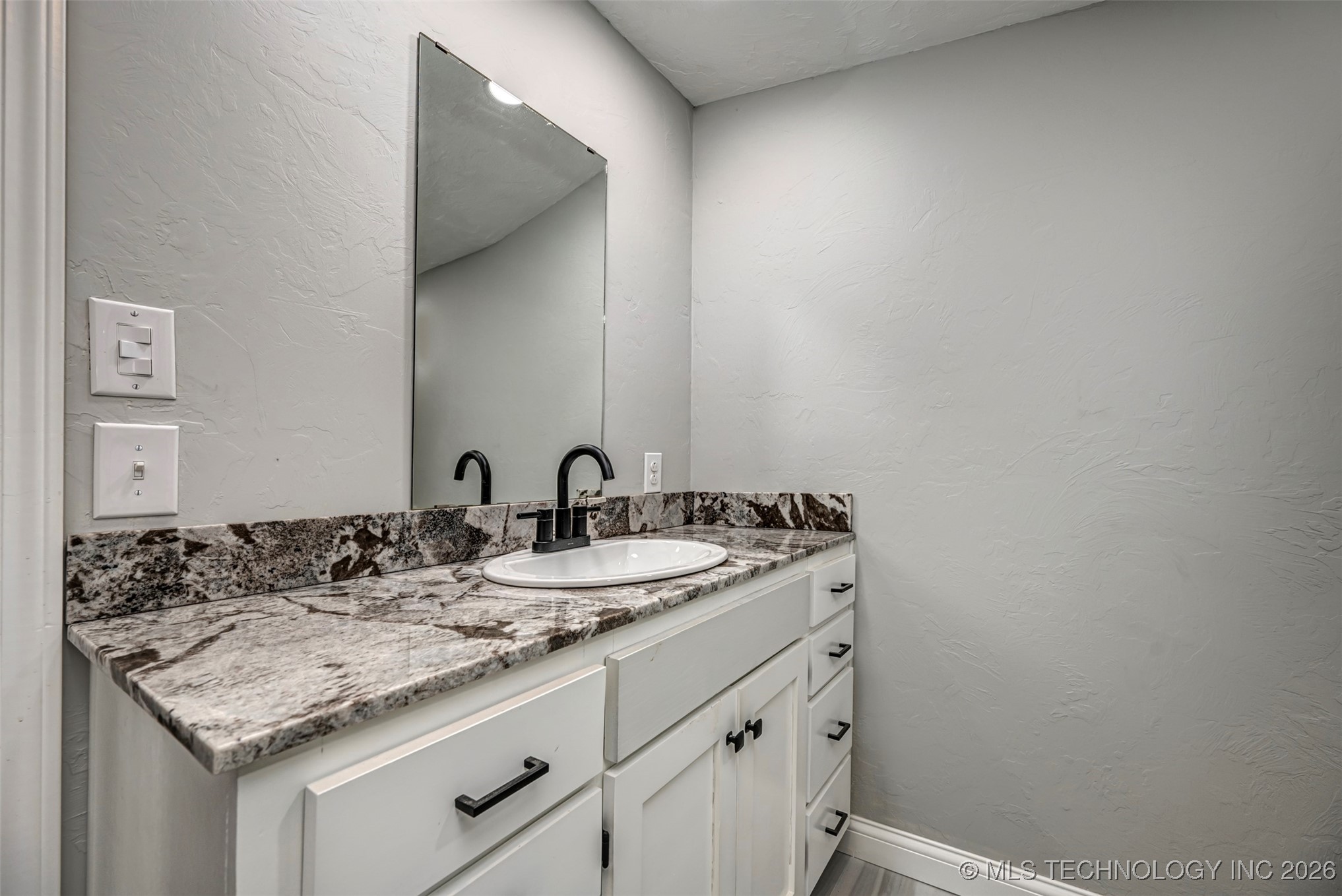 4412 E Grandstaff Road Property Photo 12