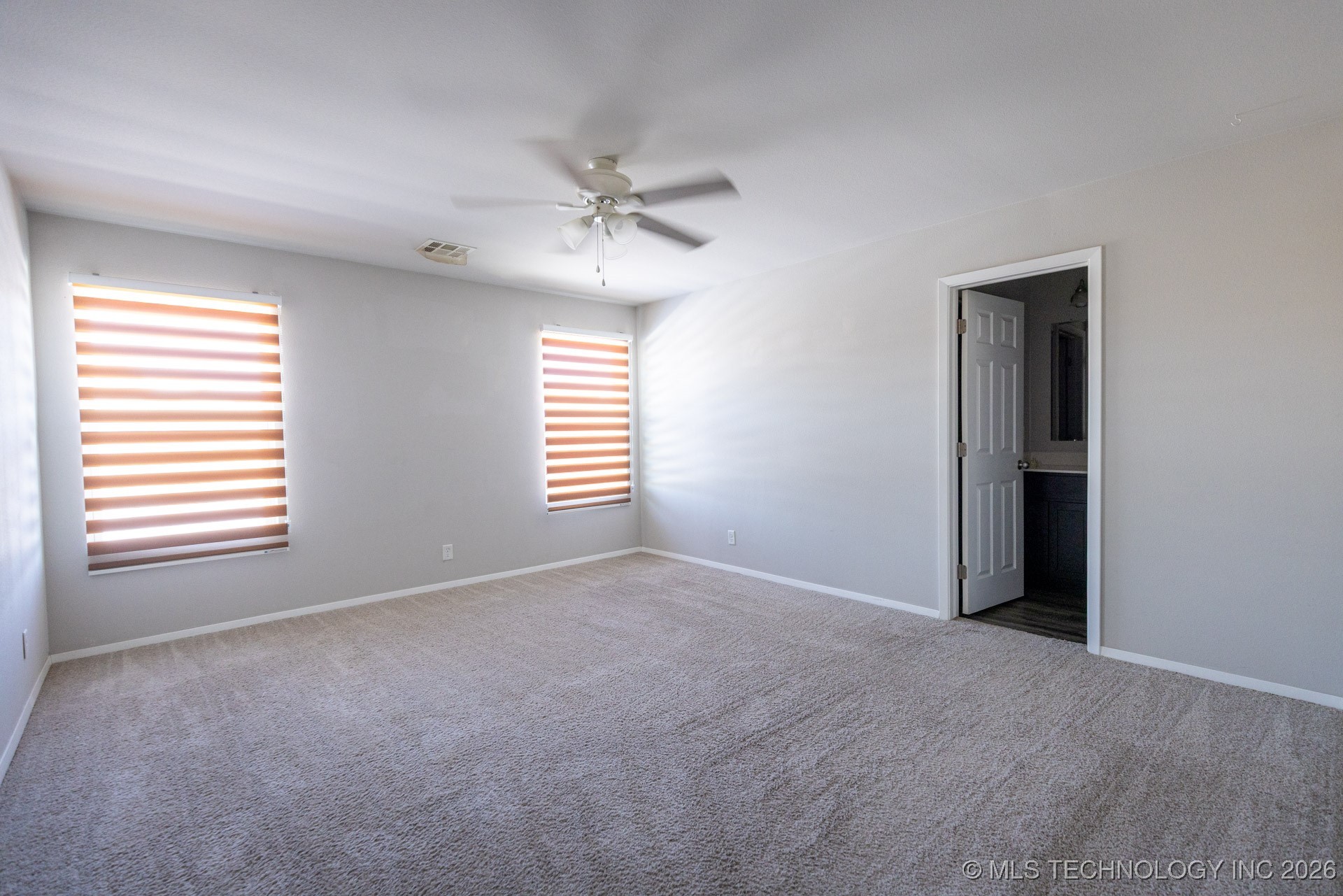 1208 E Richmond Street Property Photo 13