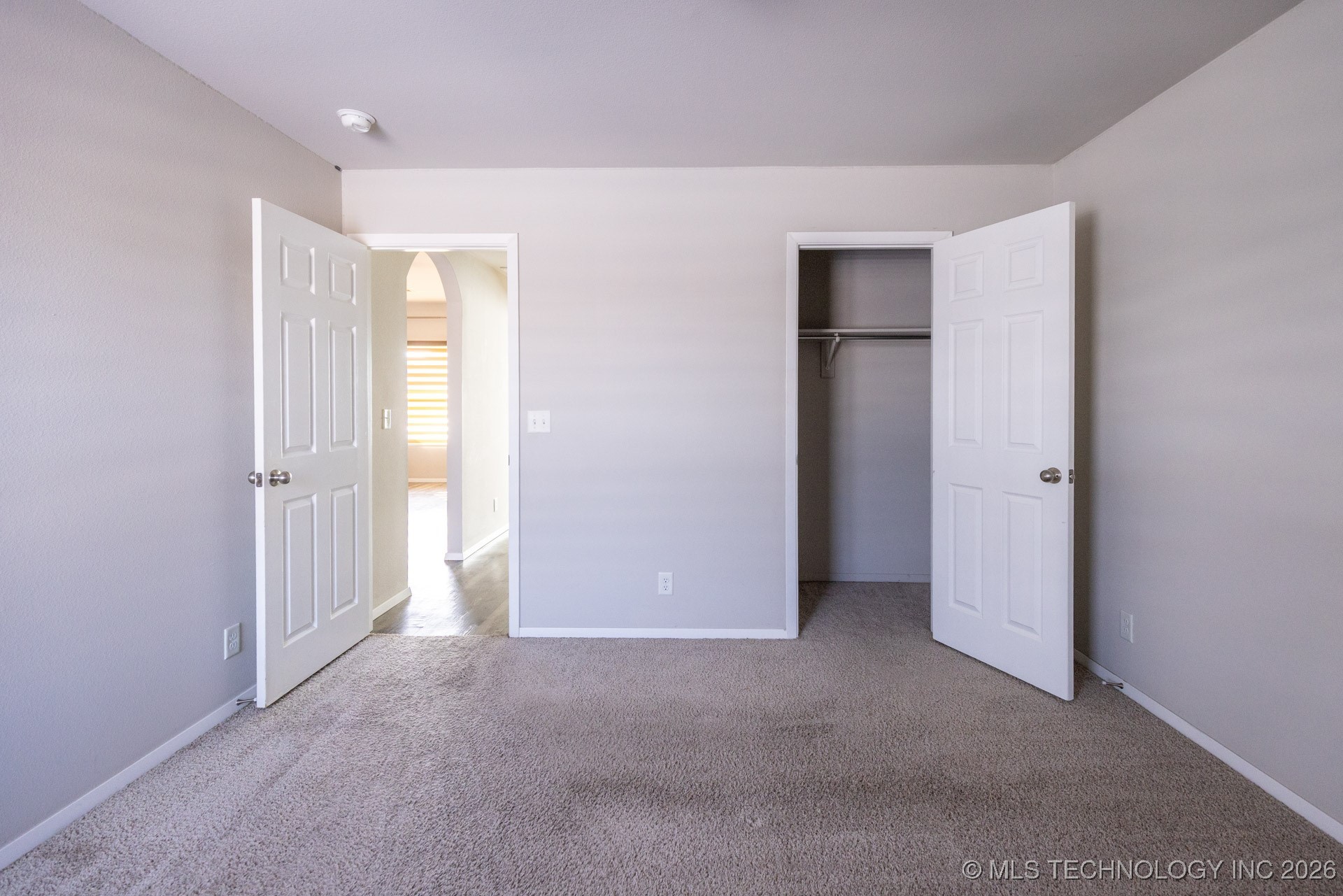 1208 E Richmond Street Property Photo 19