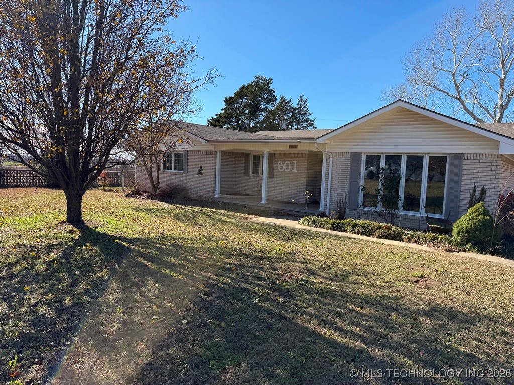 601 S 7th Street Property Photo 3