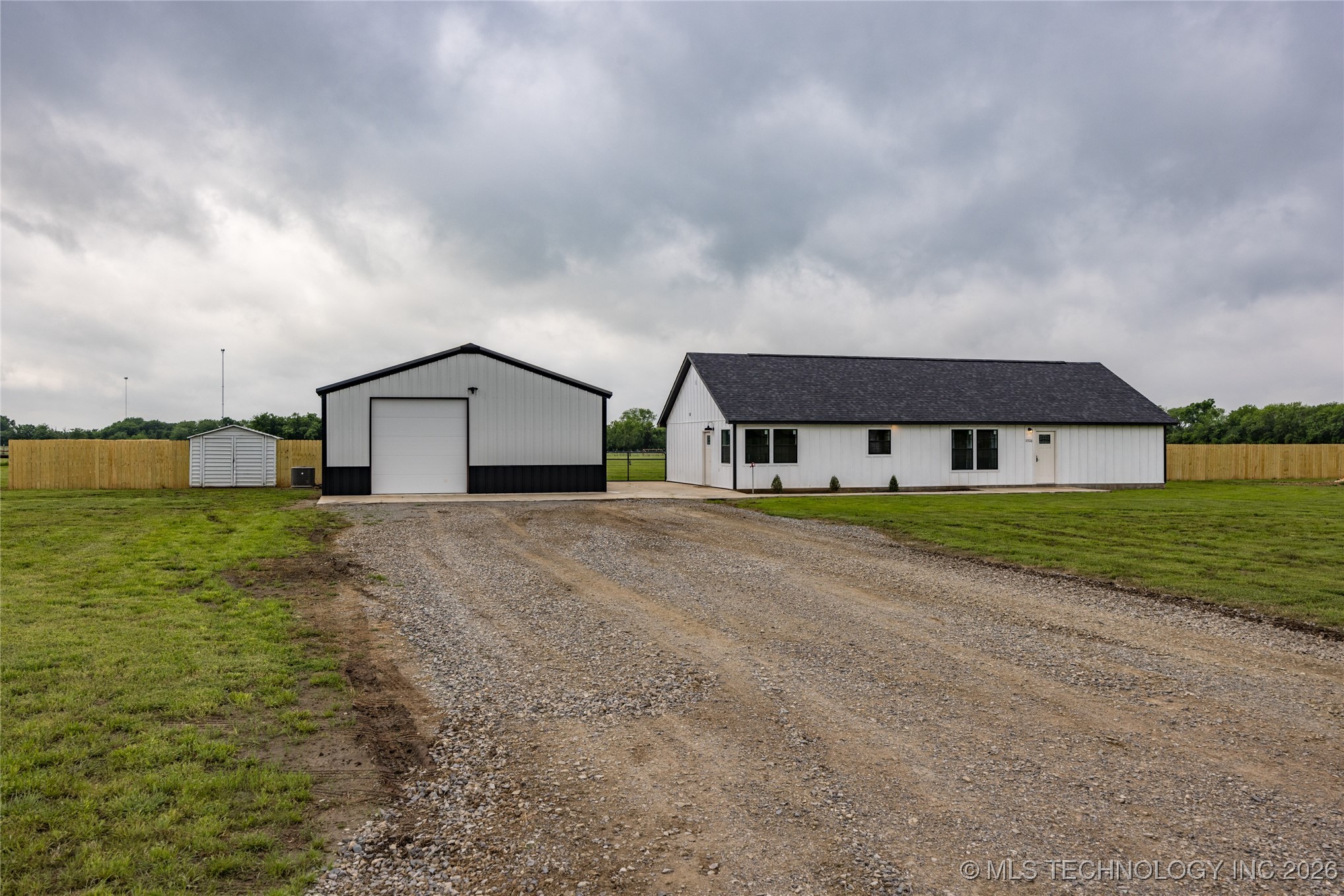 11526 State Hwy 78 Property Photo 1