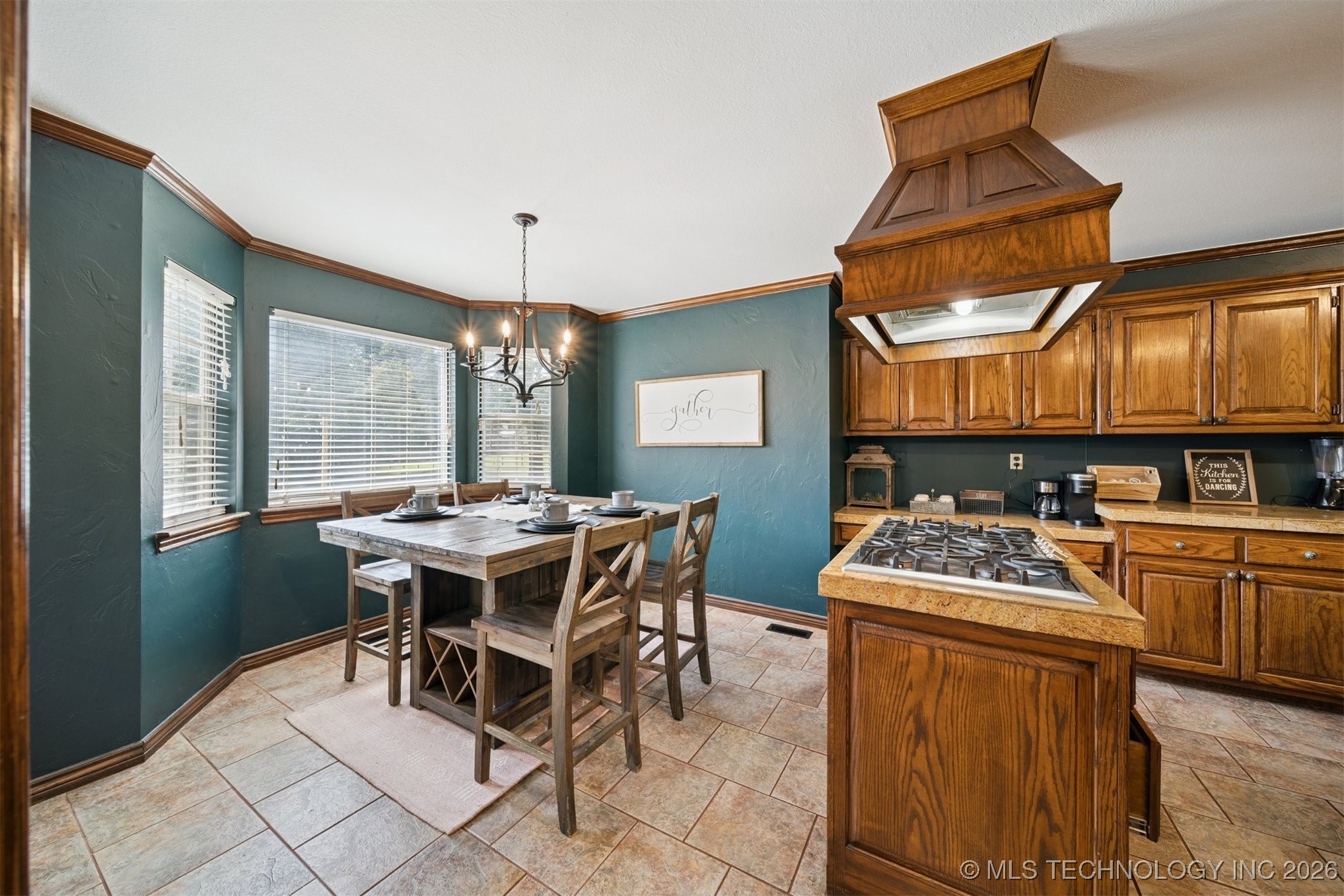 4704 W 88th Street Property Photo 17