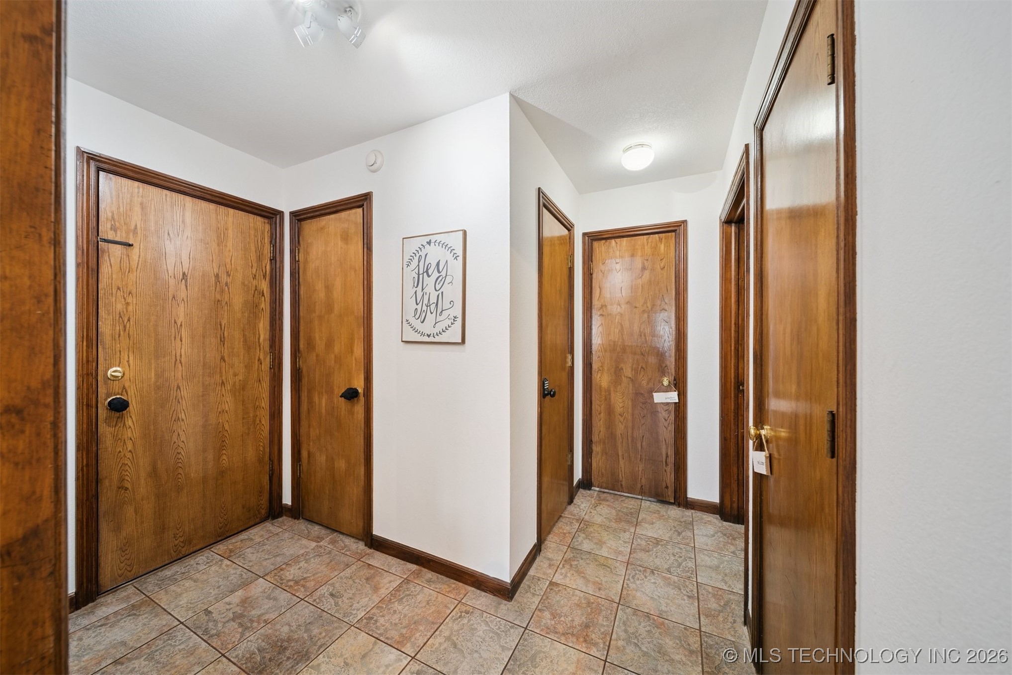 4704 W 88th Street Property Photo 23