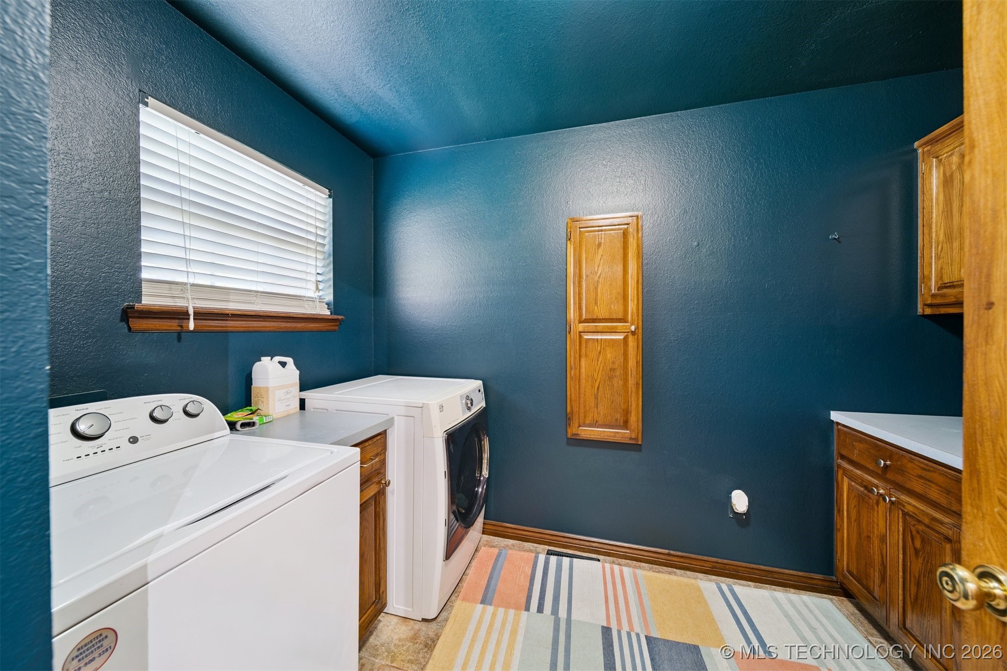 4704 W 88th Street Property Photo 24