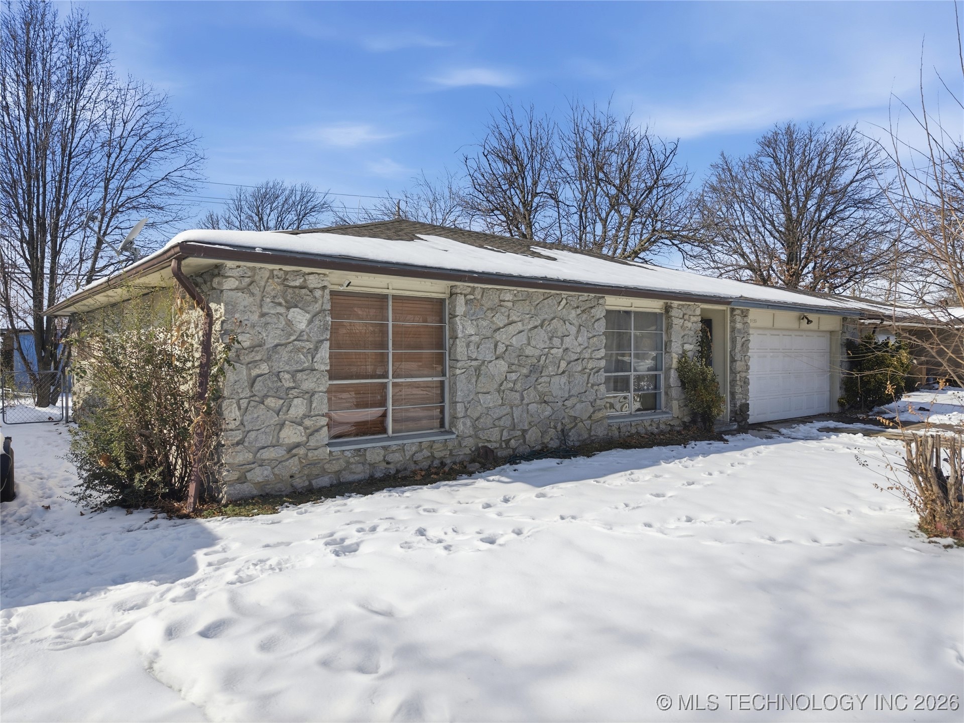 2732 S 114th East Avenue Property Photo 2