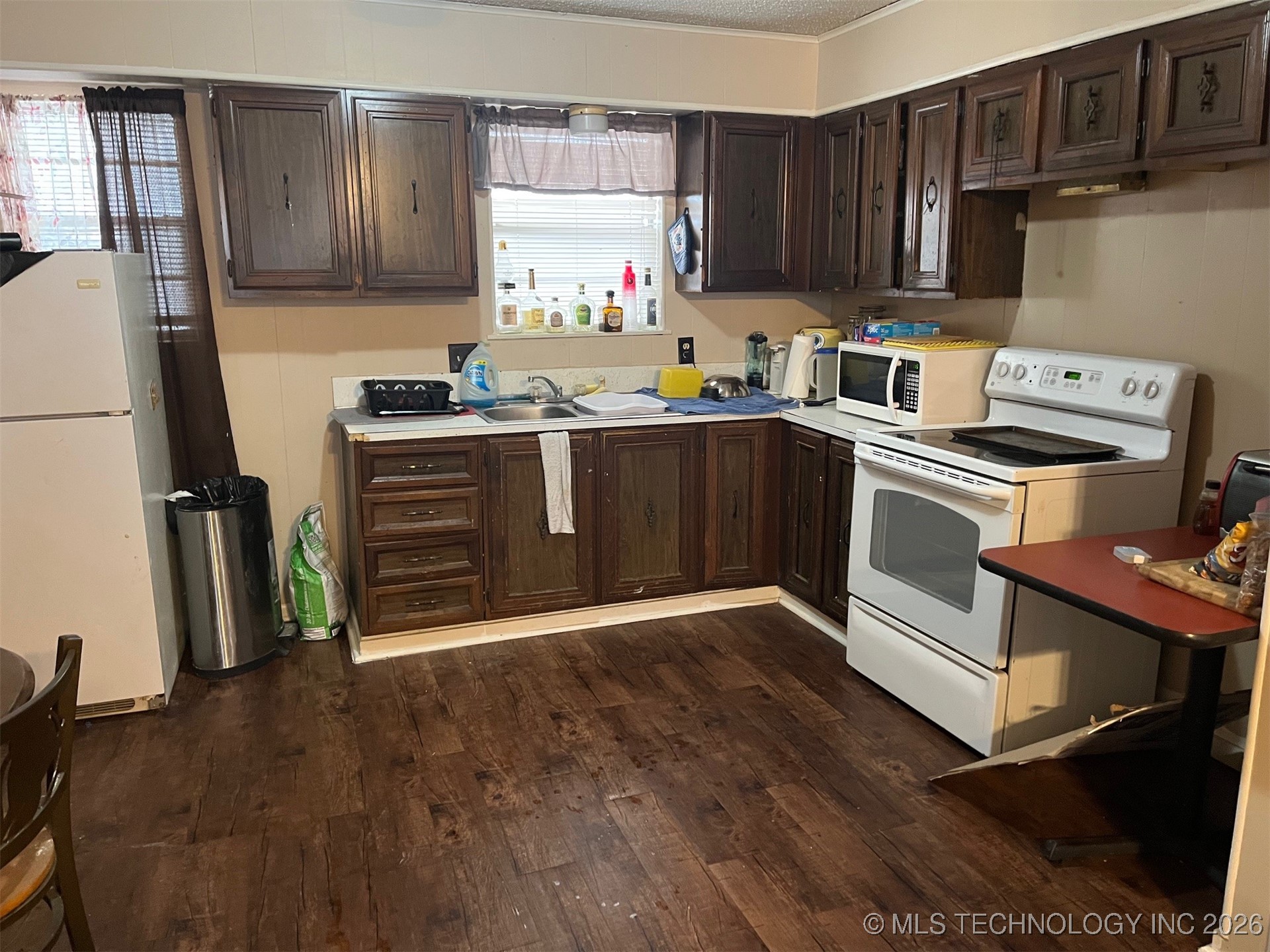 502 N Creek Street Property Photo 6