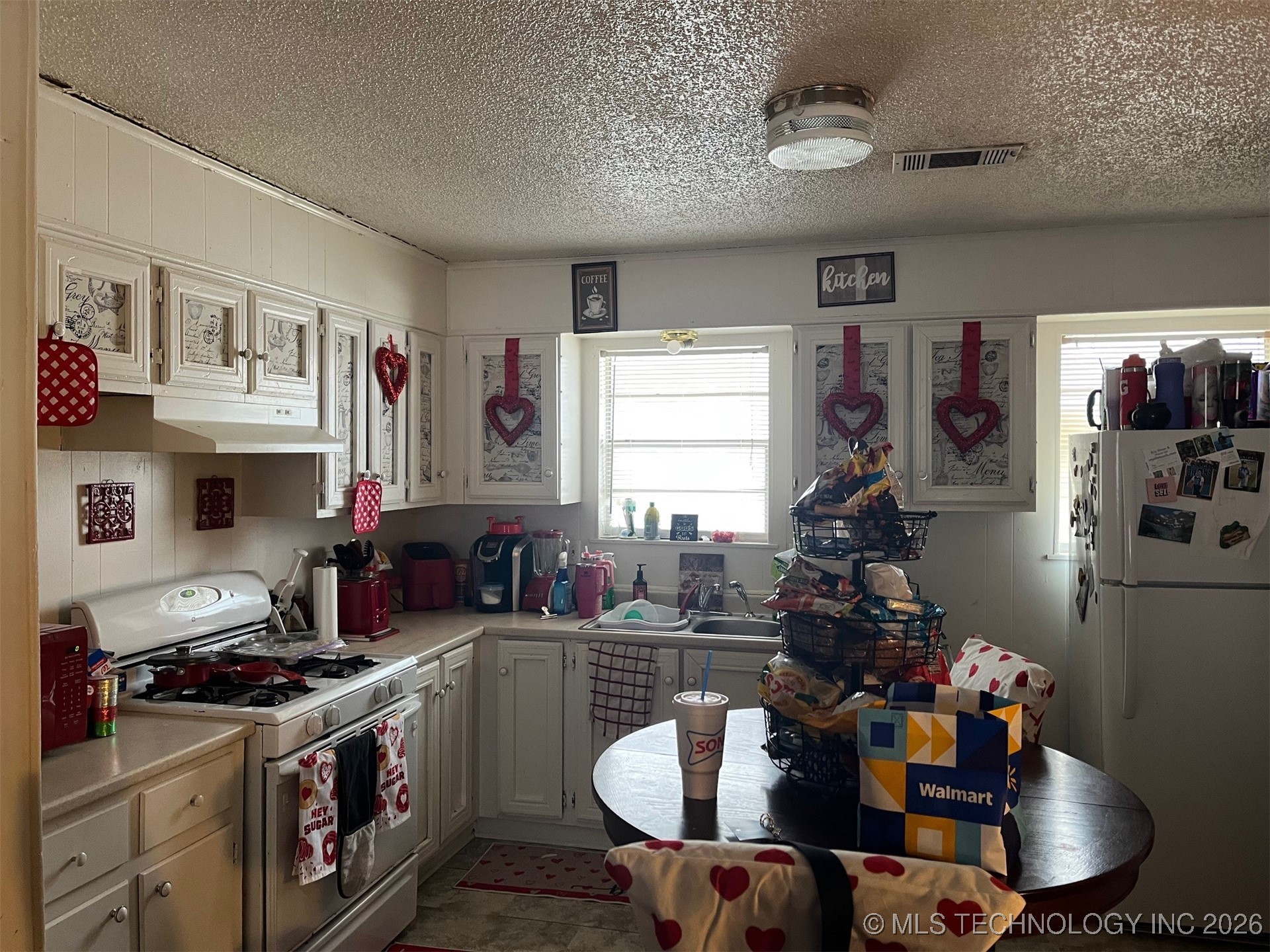 502 N Creek Street Property Photo 7