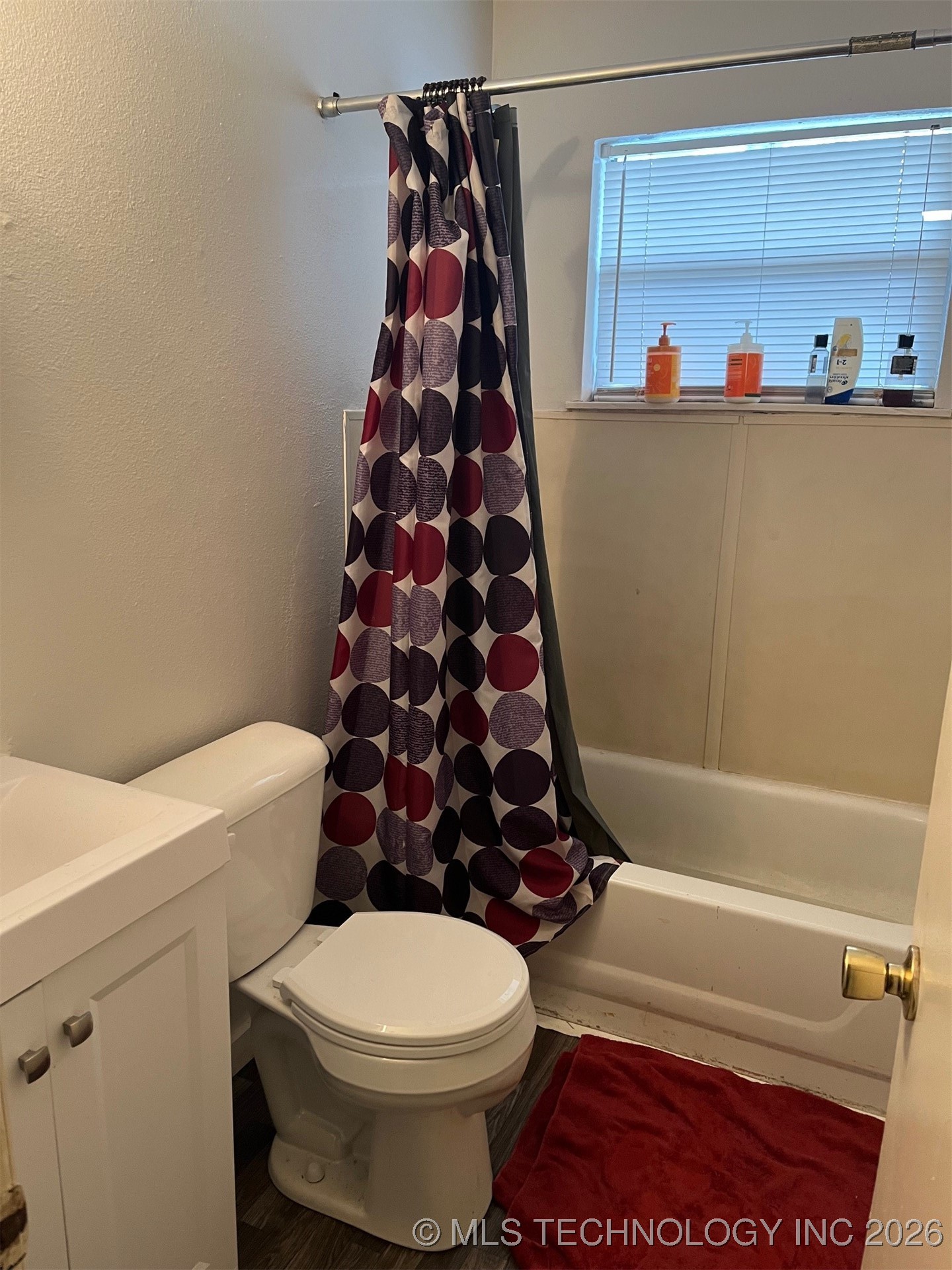 502 N Creek Street Property Photo 9