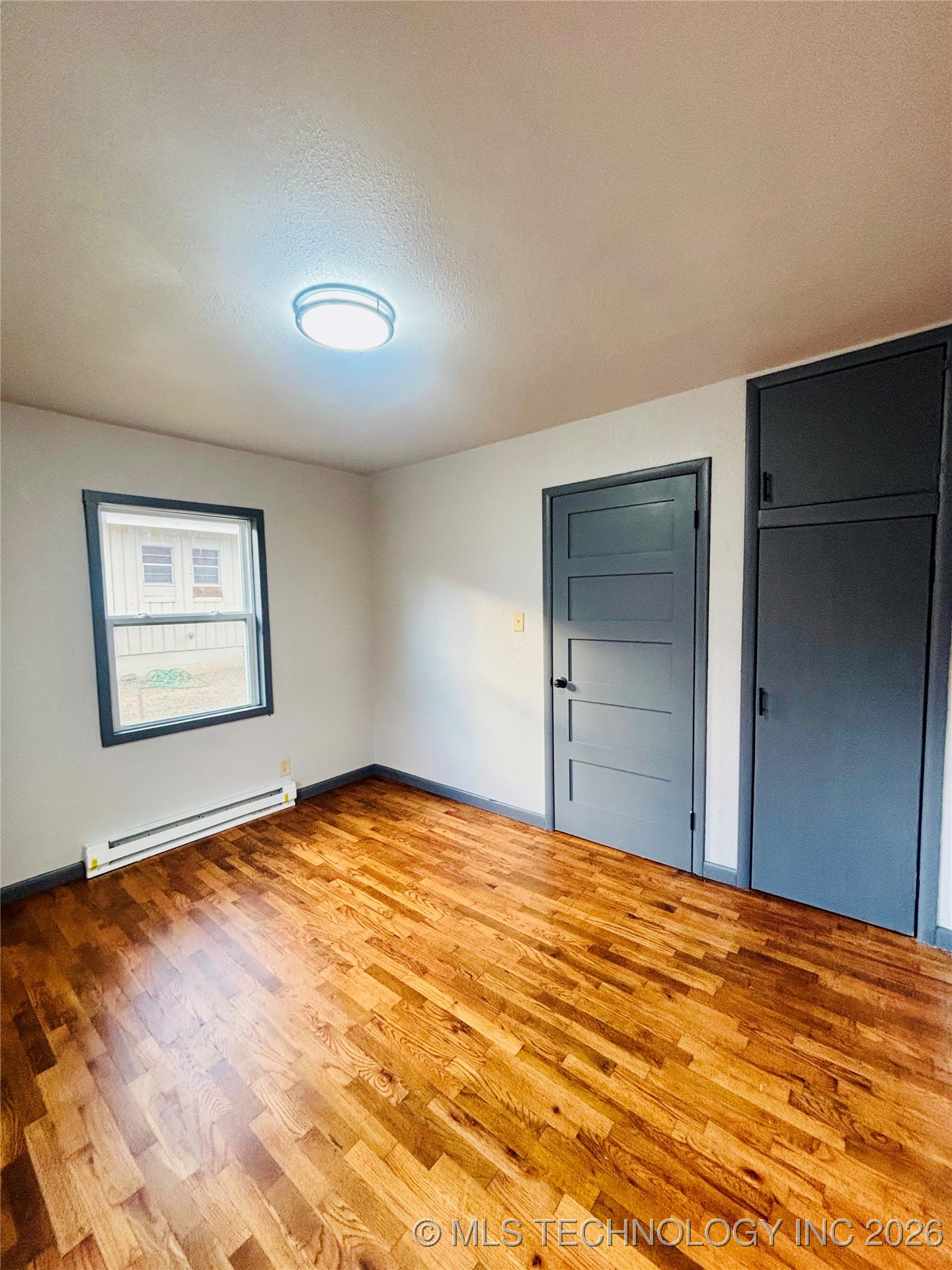 800 W Grand Avenue Property Photo 25