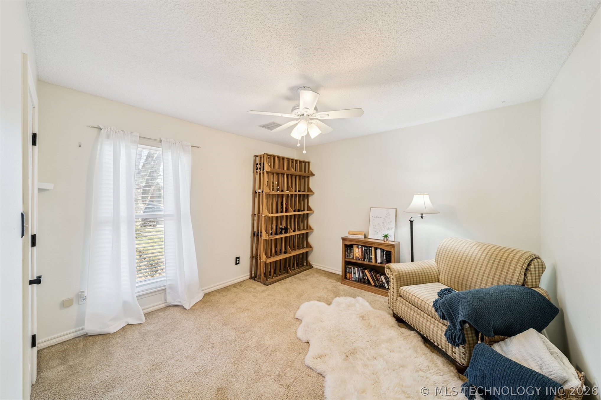 9416 S 69th East Avenue Property Photo 10