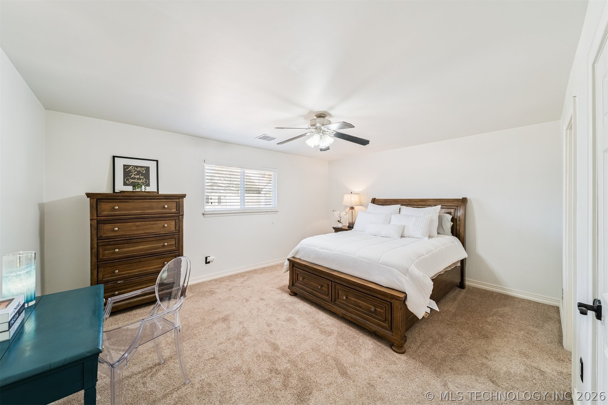 9416 S 69th East Avenue Property Photo 21