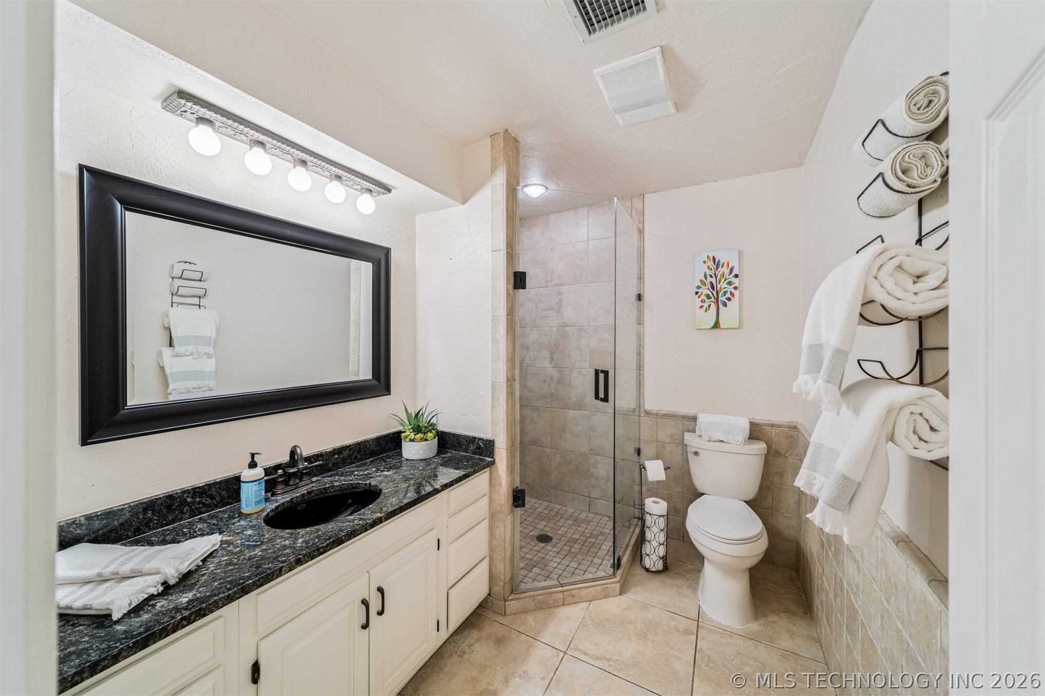 9416 S 69th East Avenue Property Photo 24