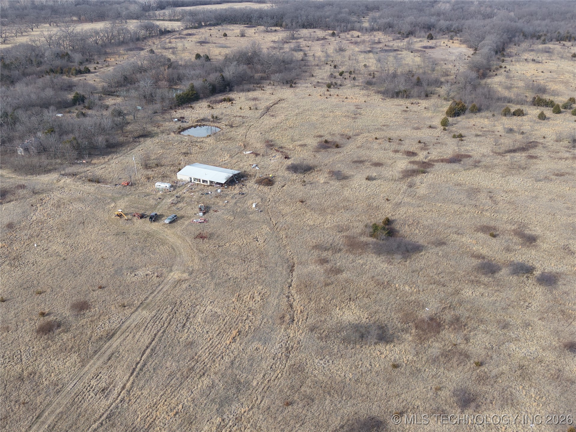 2604016 Property Photo 1