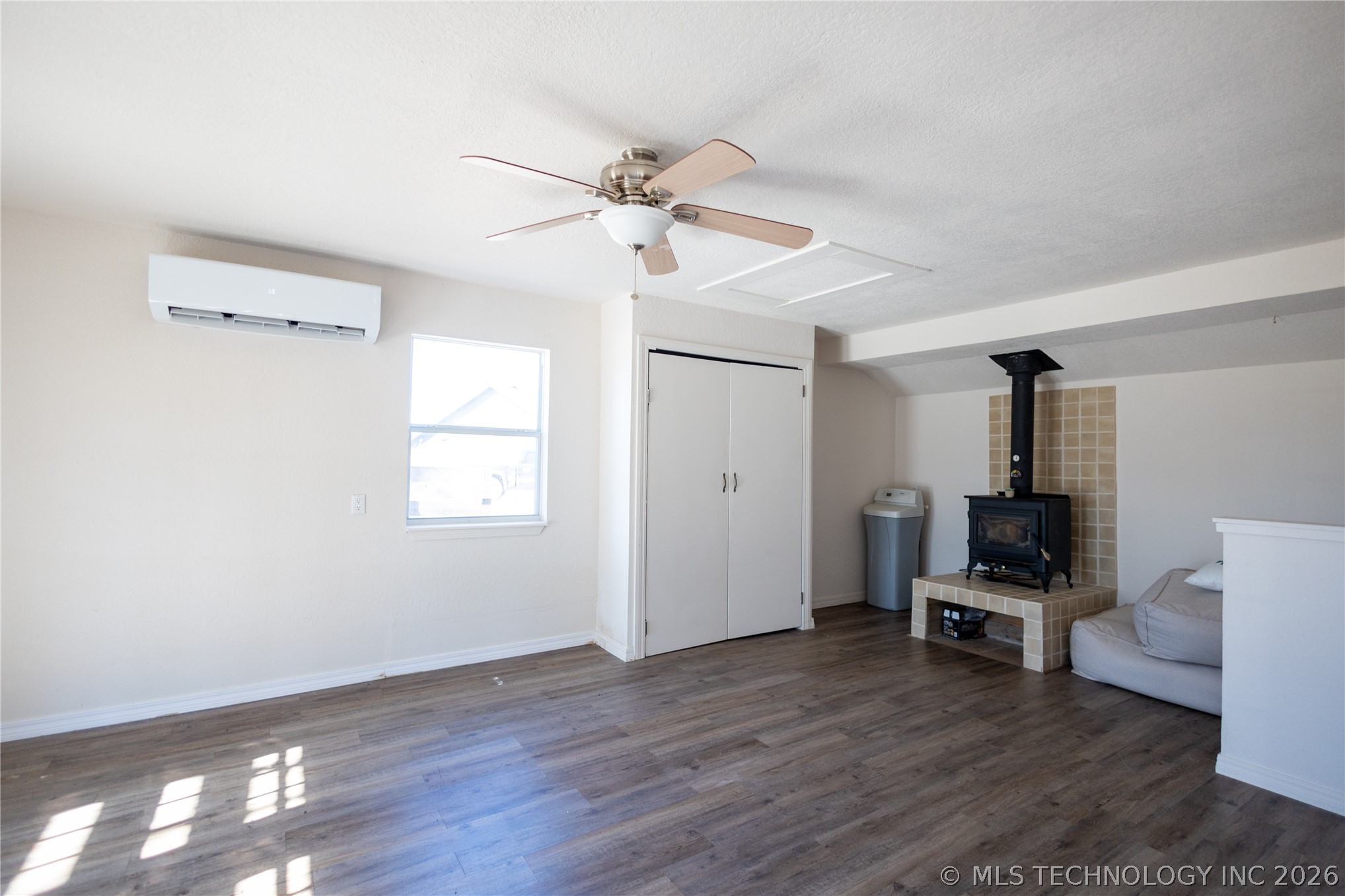 3850 Broken Arrow Property Photo 8