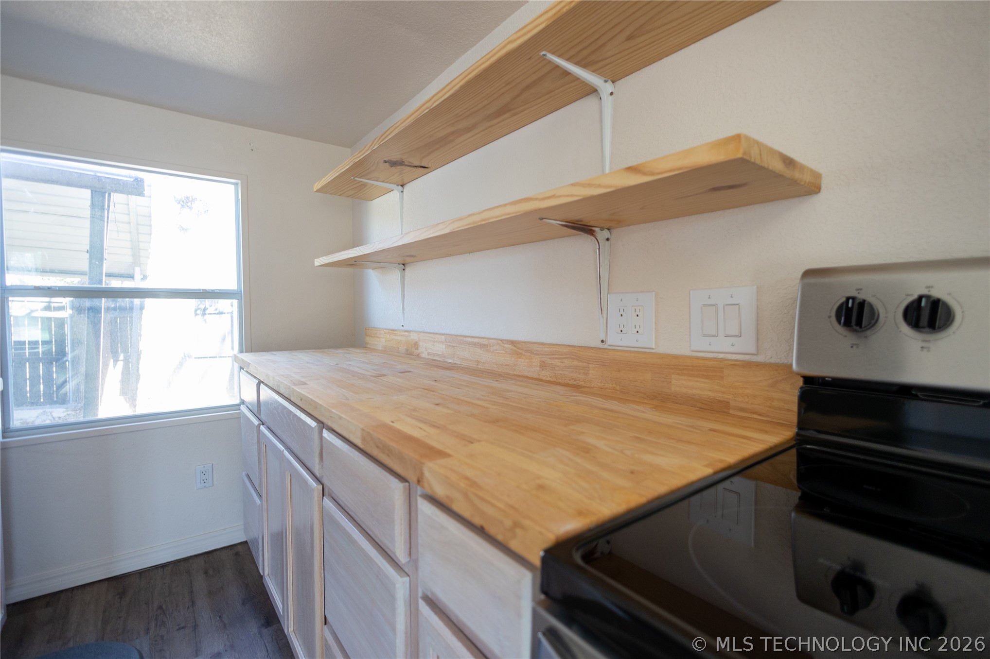 3850 Broken Arrow Property Photo 9