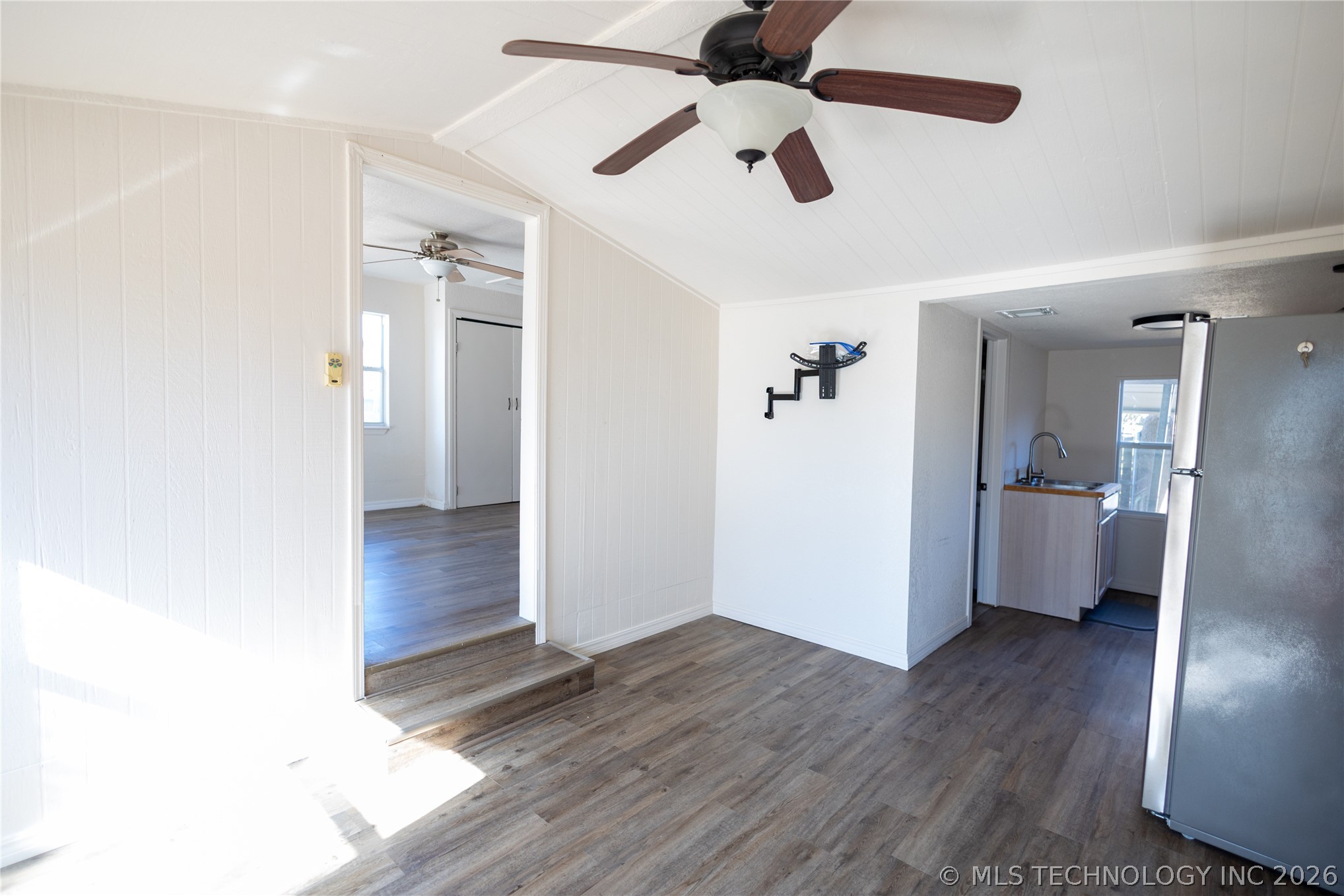 3850 Broken Arrow Property Photo 11