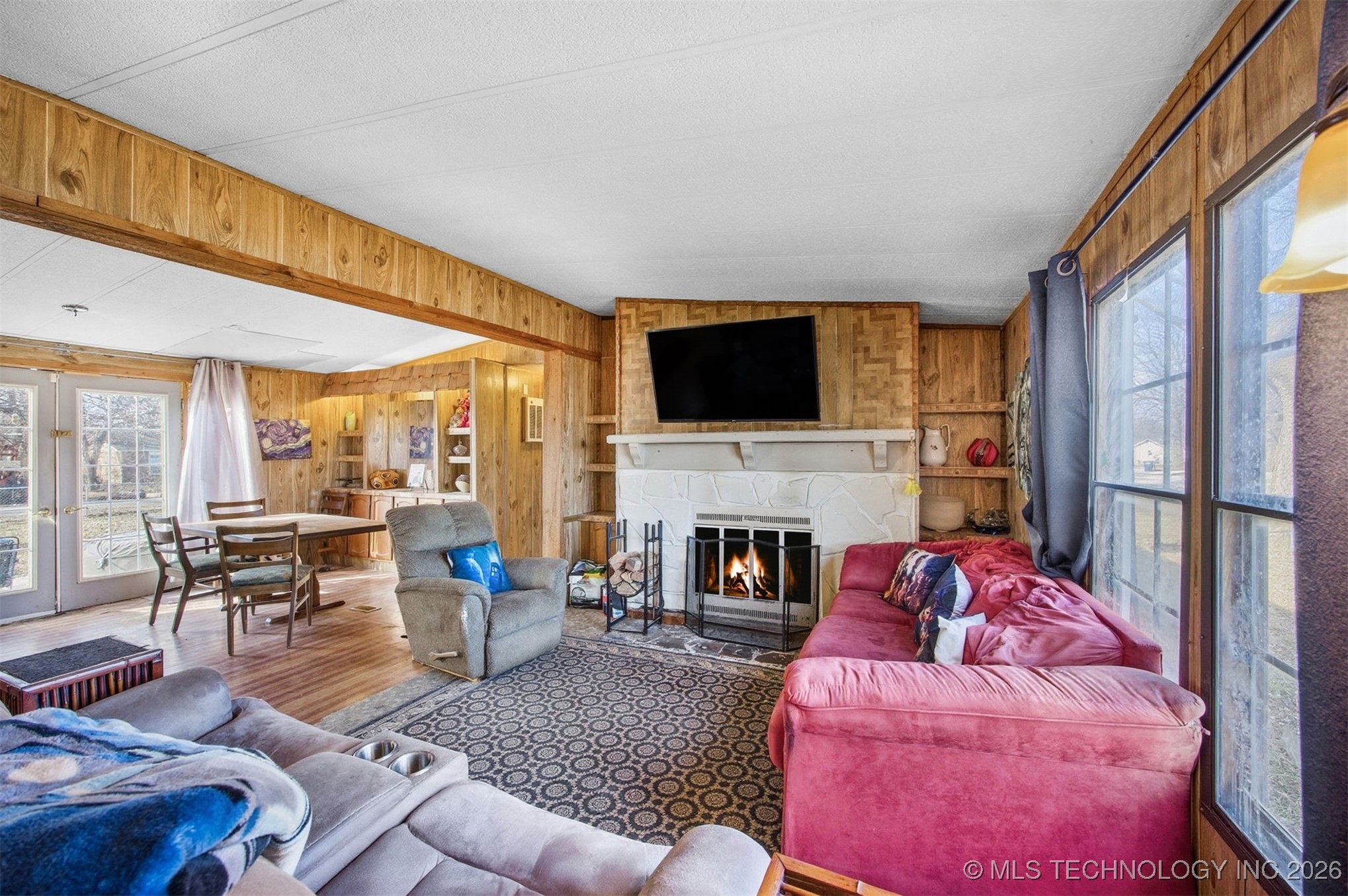 742 S Maple Street Property Photo 10