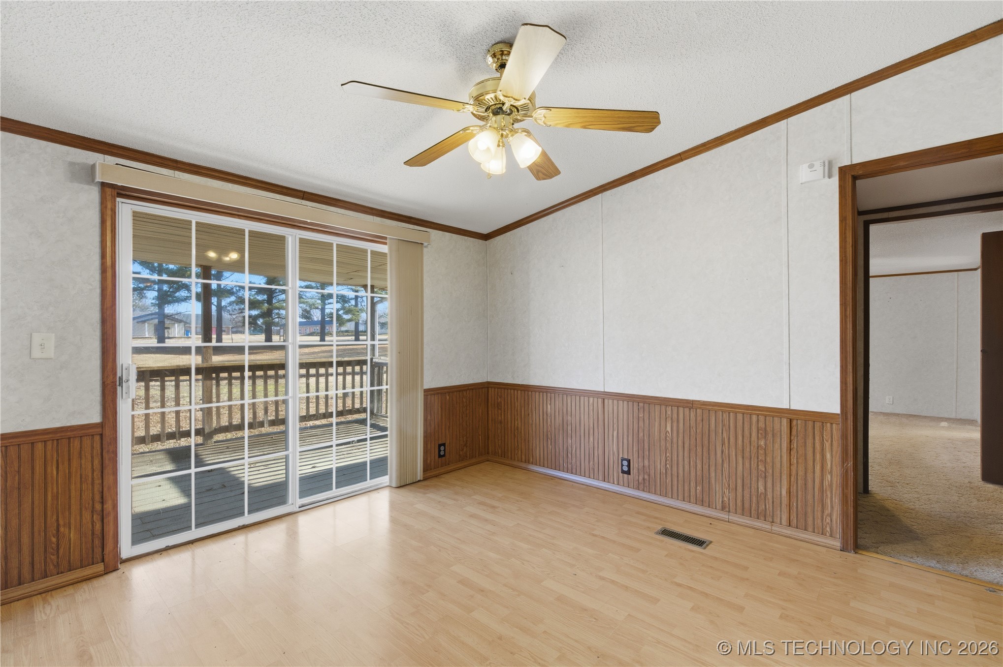 108 E Redbud Lane Property Photo 13