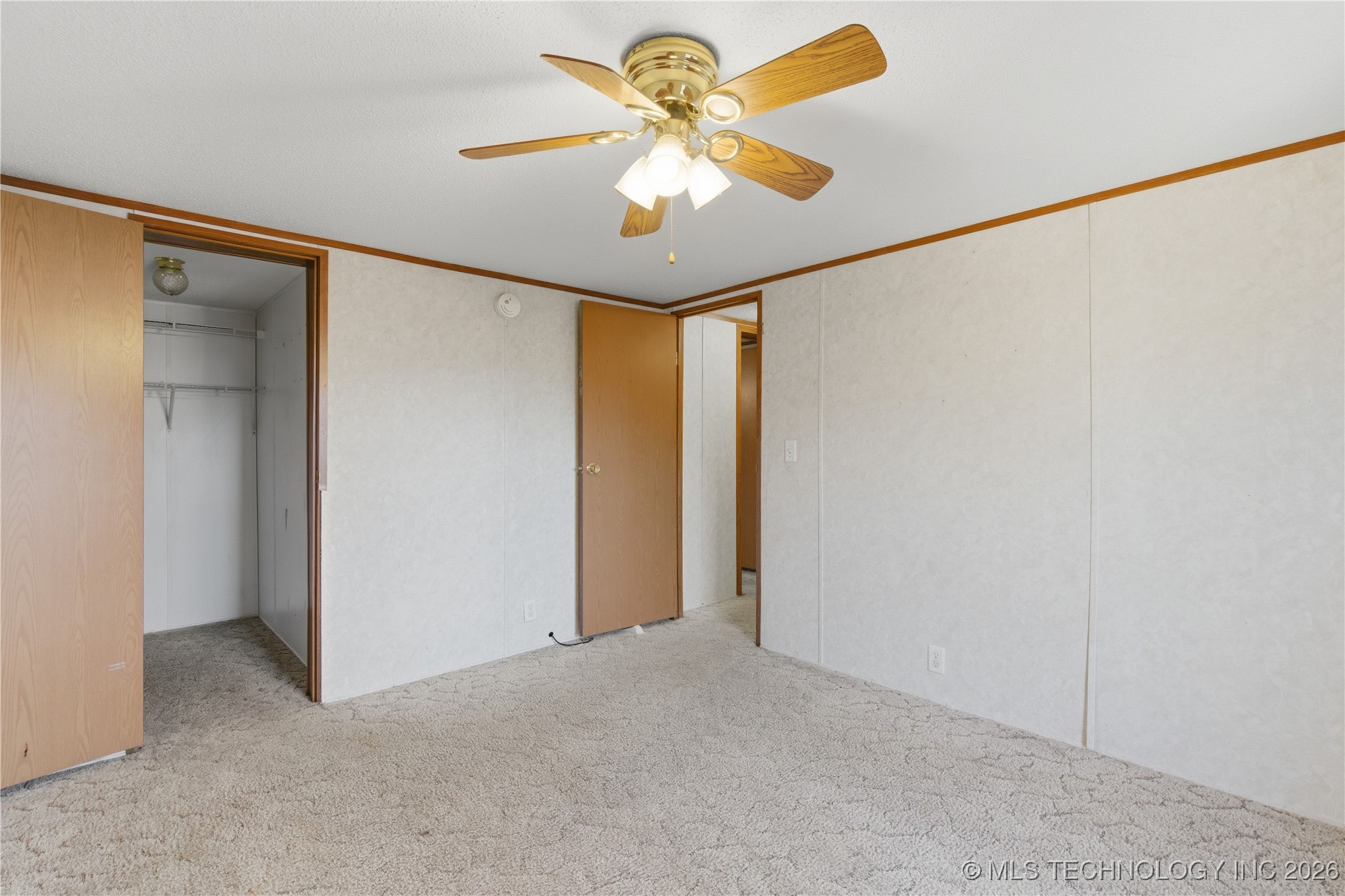 108 E Redbud Lane Property Photo 19