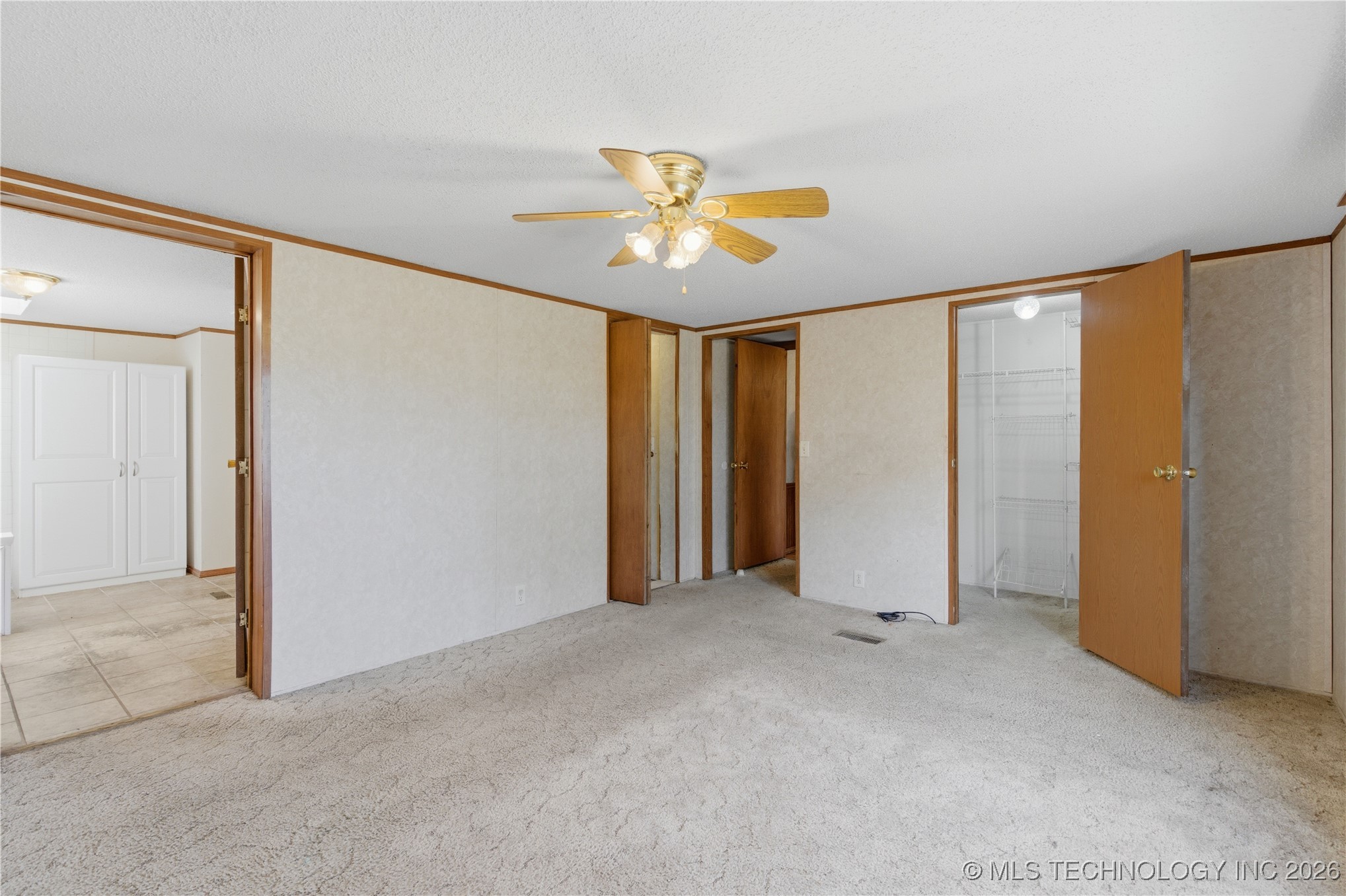 108 E Redbud Lane Property Photo 21