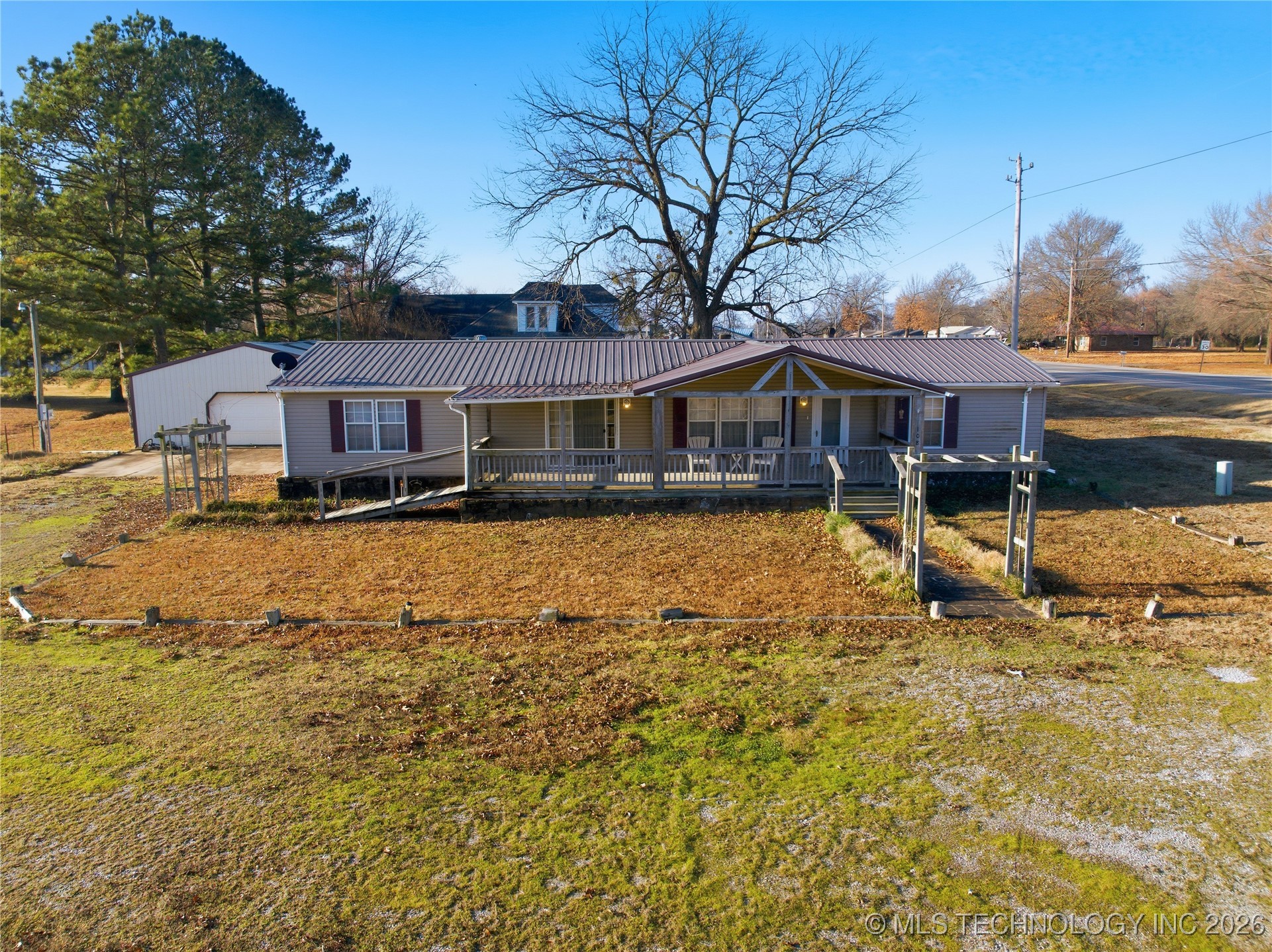 108 E Redbud Lane Property Photo 25