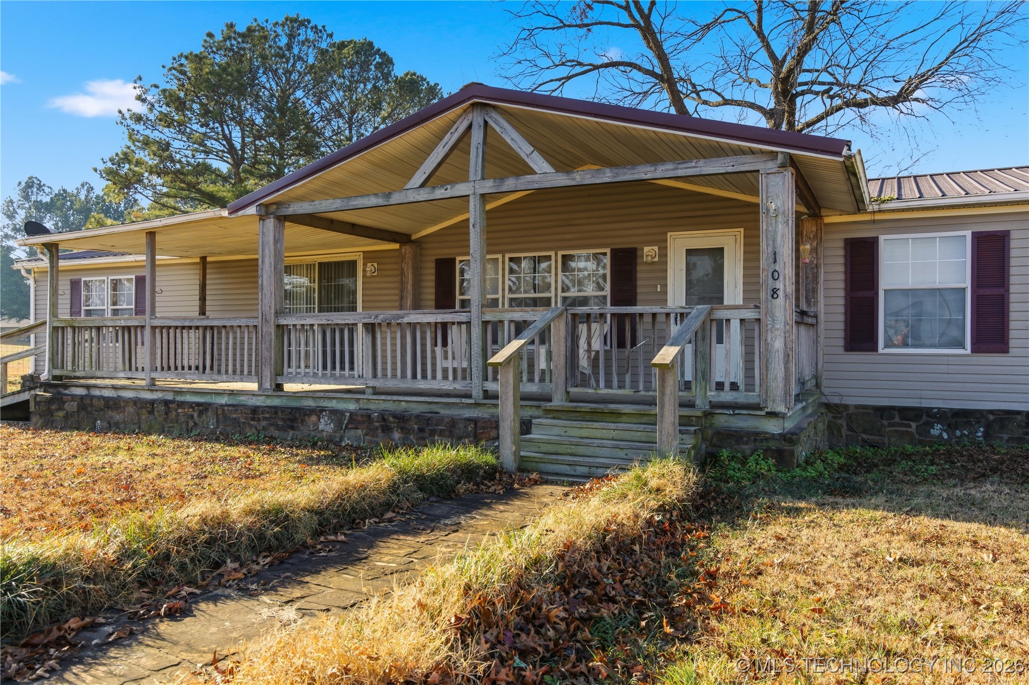 108 E Redbud Lane Property Photo 26