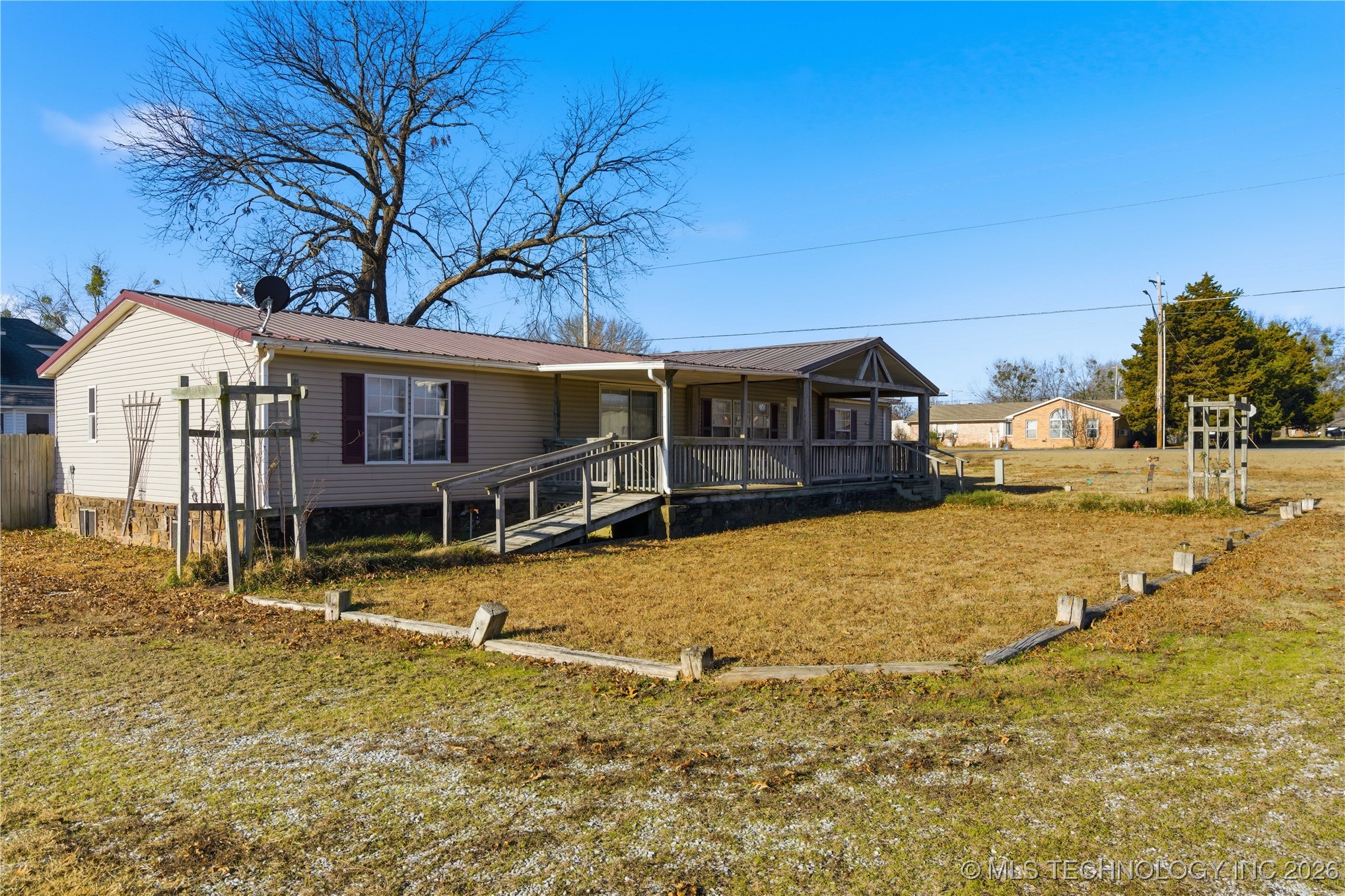 108 E Redbud Lane Property Photo 30