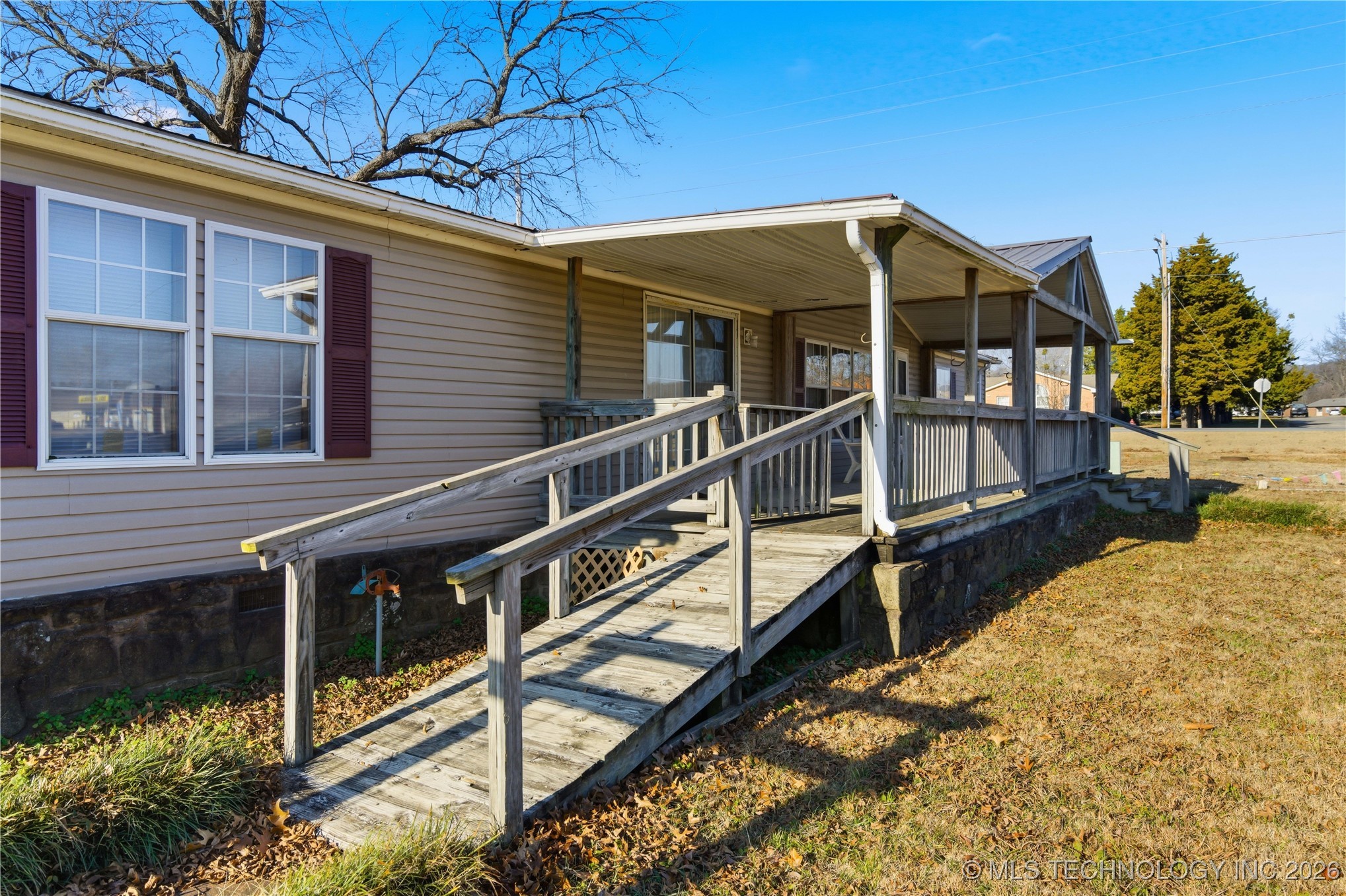 108 E Redbud Lane Property Photo 31