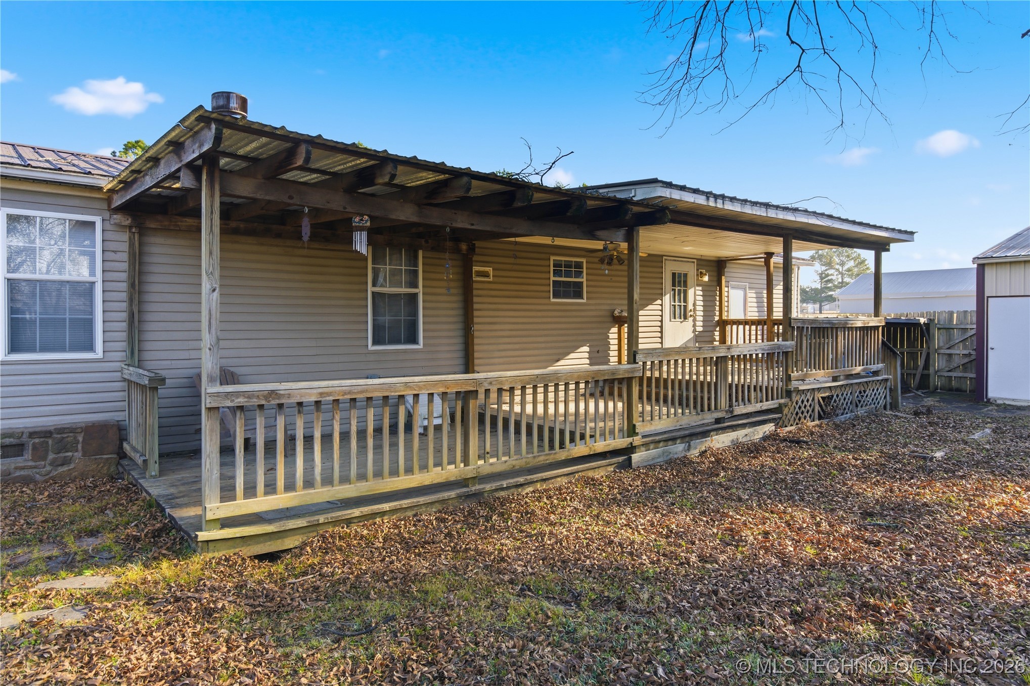 108 E Redbud Lane Property Photo 33