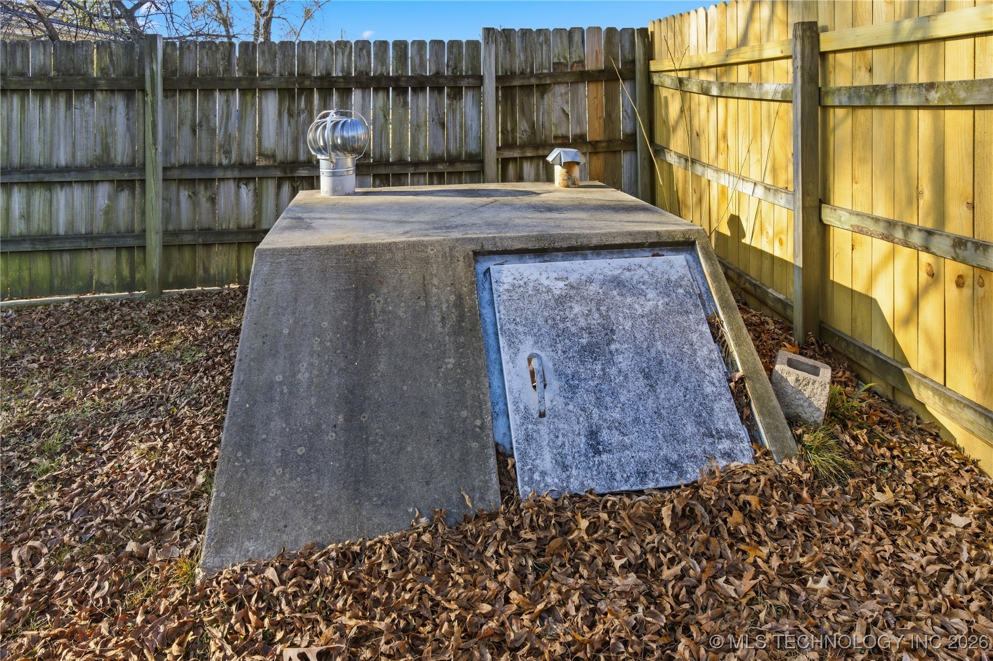 108 E Redbud Lane Property Photo 36