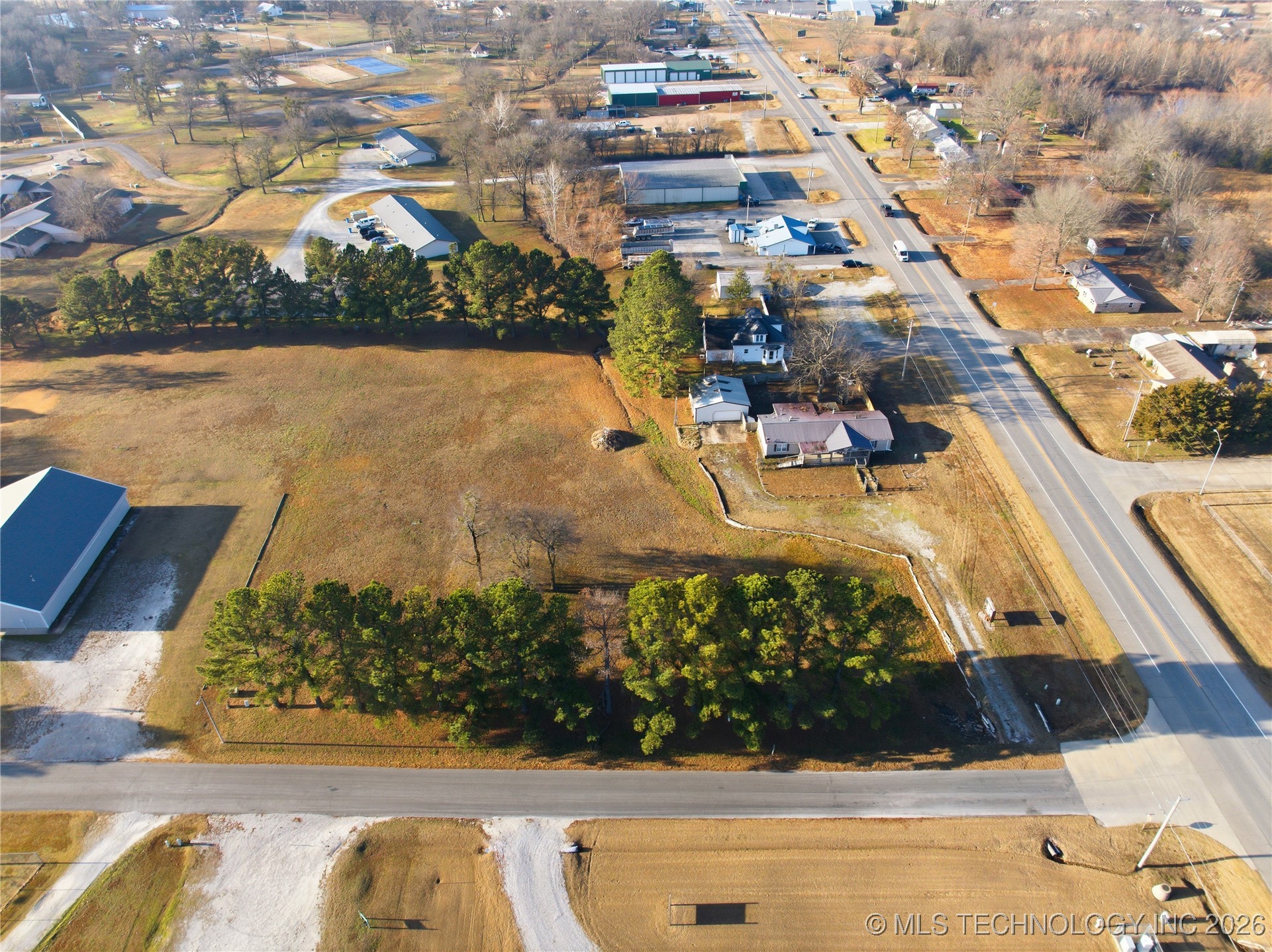 108 E Redbud Lane Property Photo 41