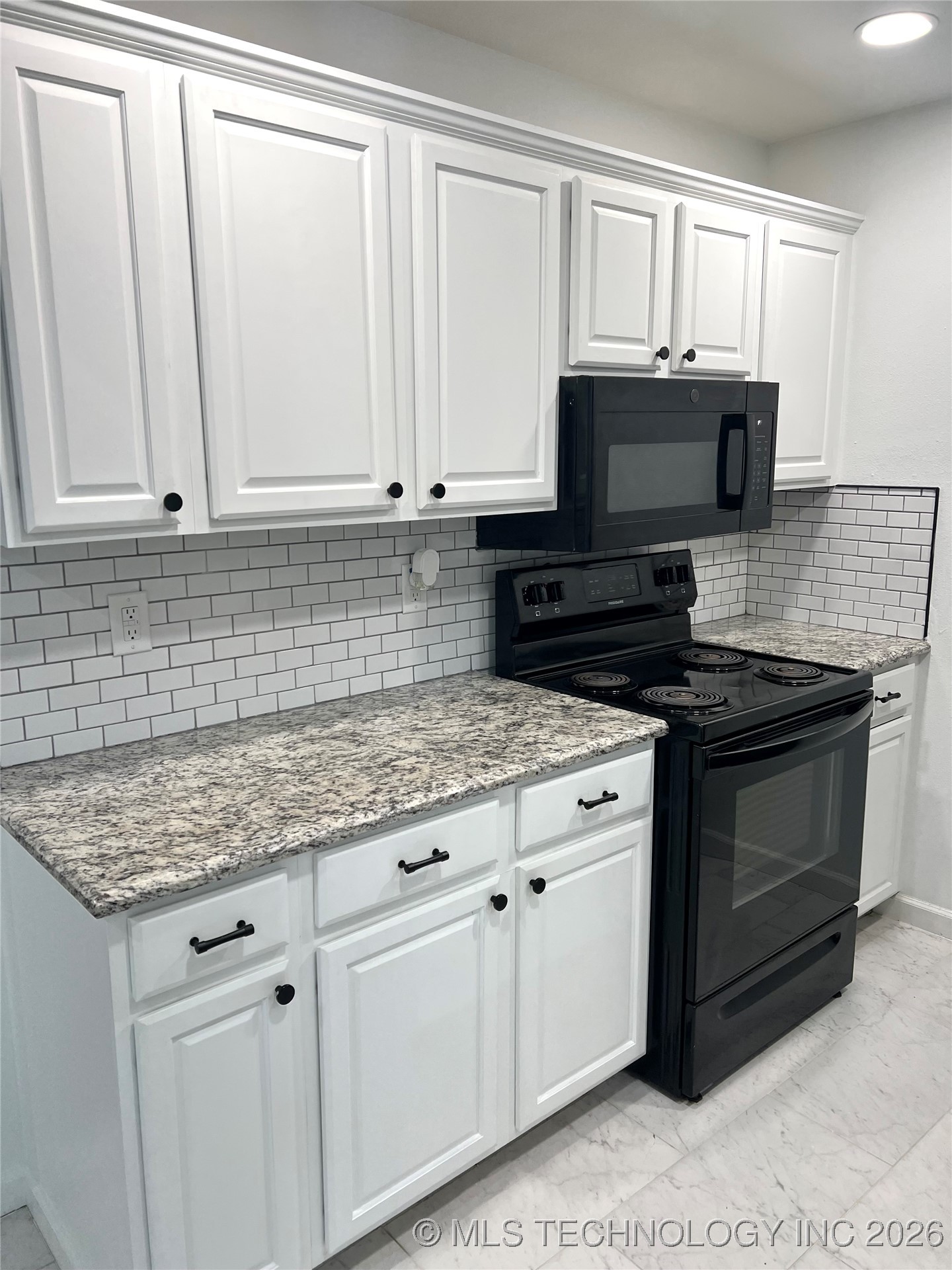 1622 S Ash Place Property Photo 13