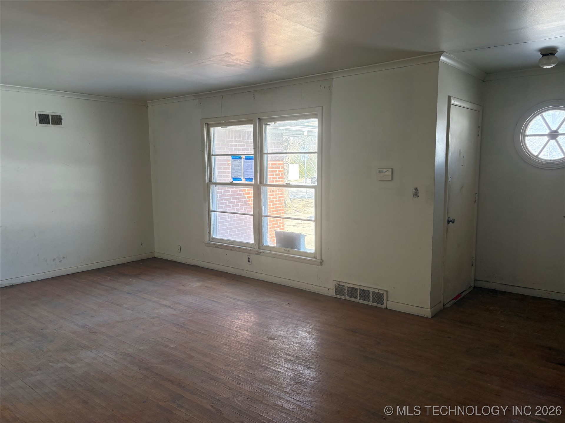 3820 S Pittsburg Avenue S Property Photo 4