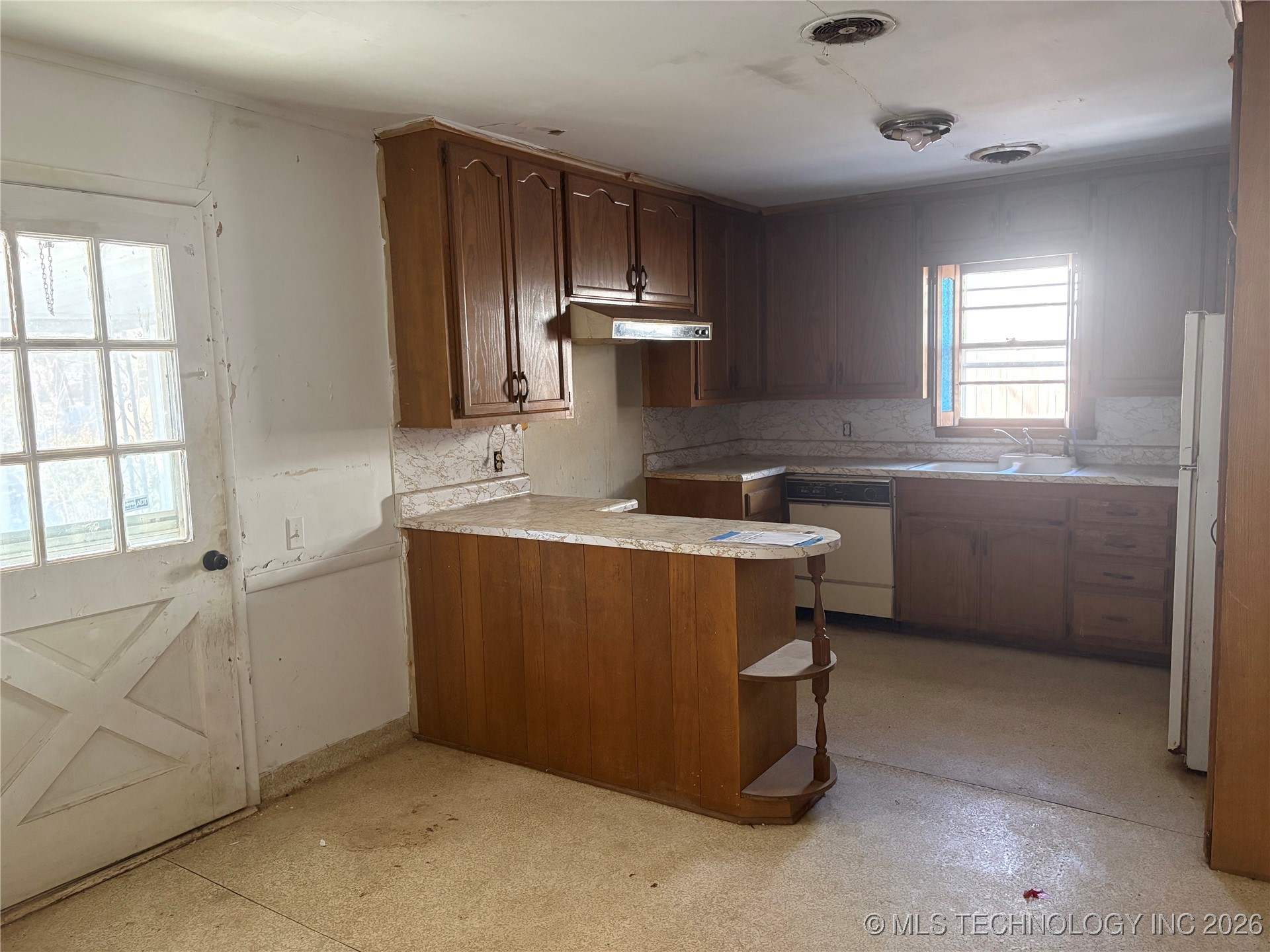 3820 S Pittsburg Avenue S Property Photo 7