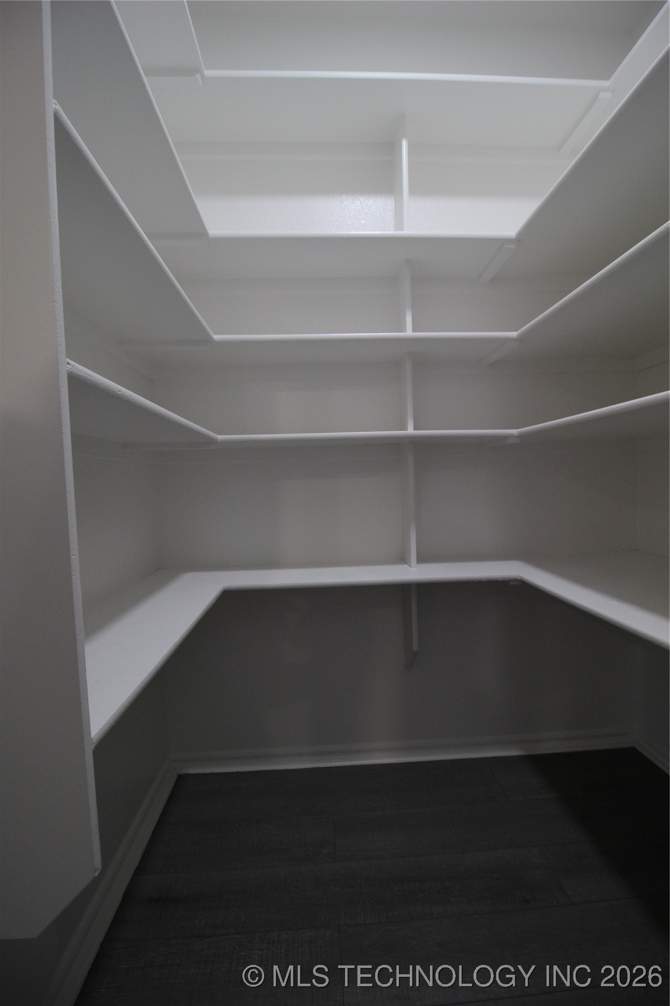 705 N Aster Avenue Property Photo 19