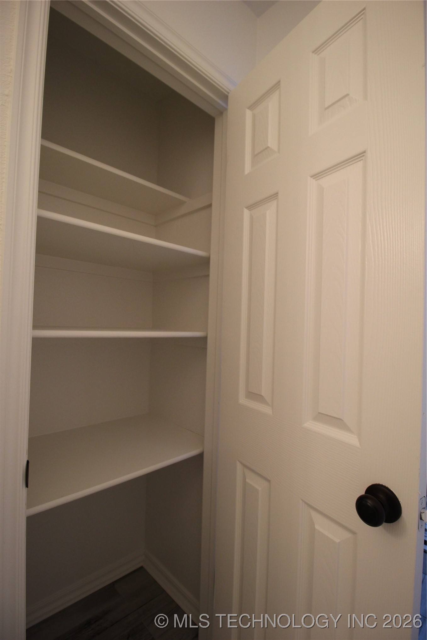 705 N Aster Avenue Property Photo 32