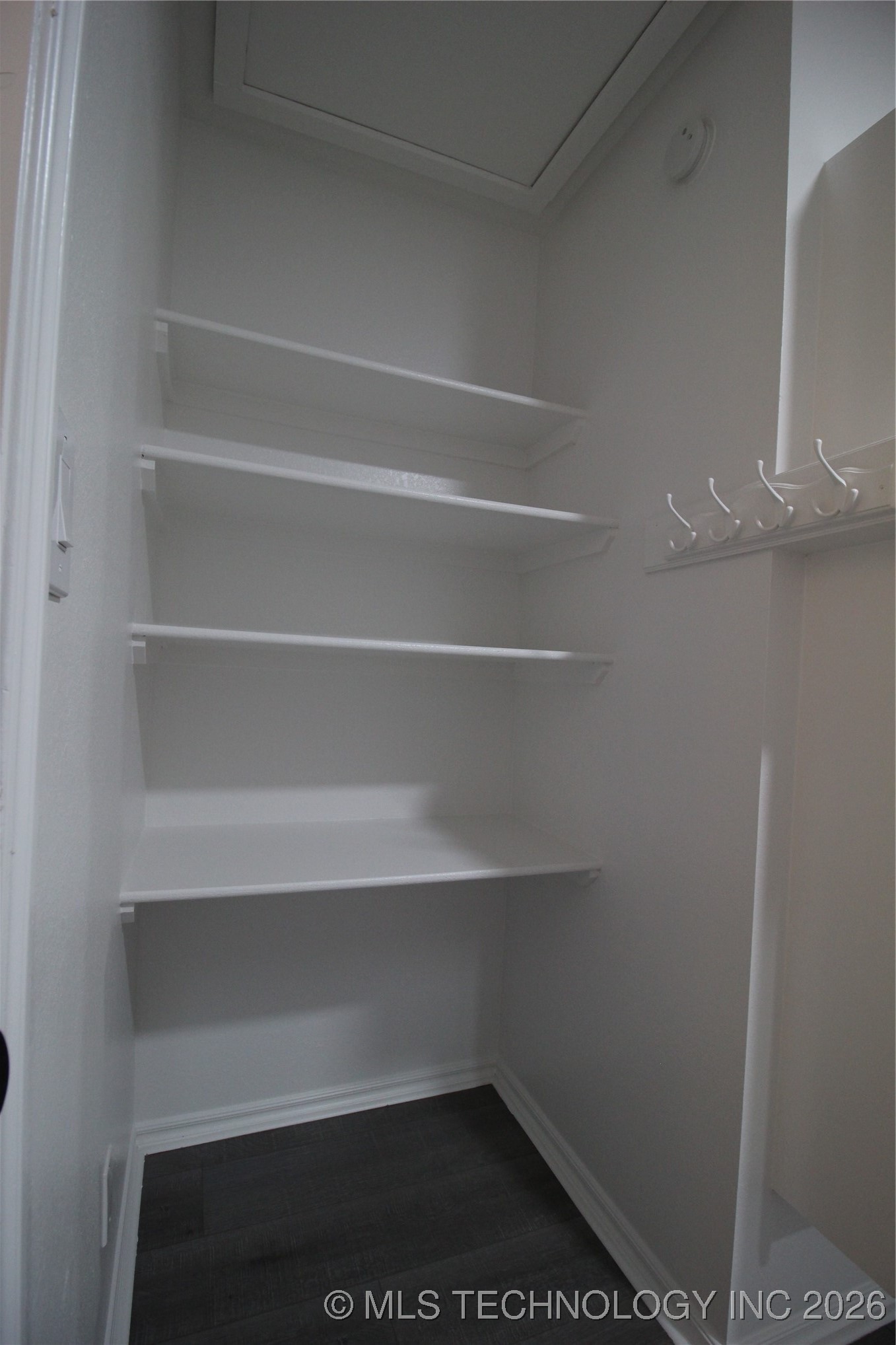 705 N Aster Avenue Property Photo 41