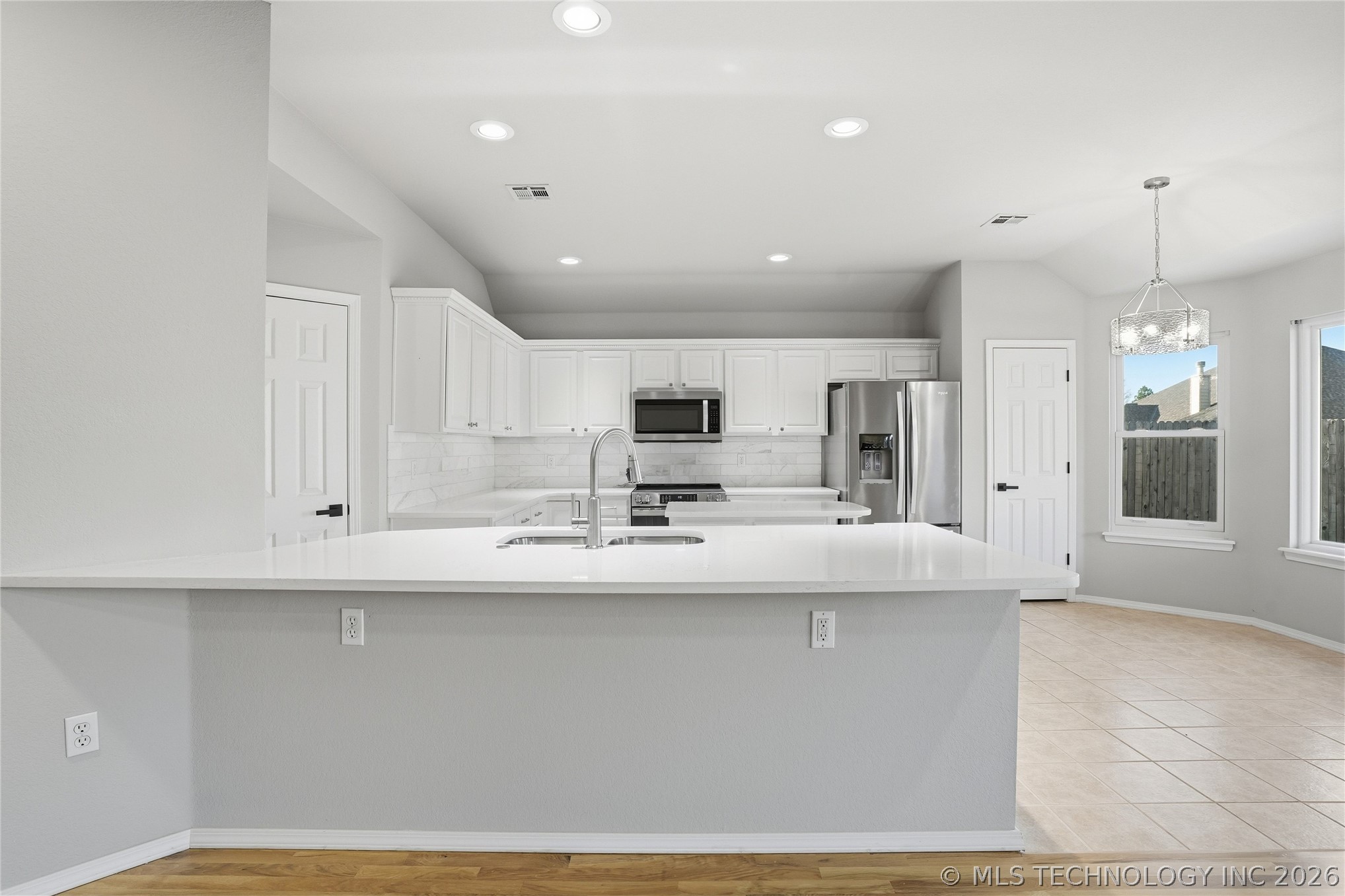 5024 S 197th East Avenue Property Photo 9